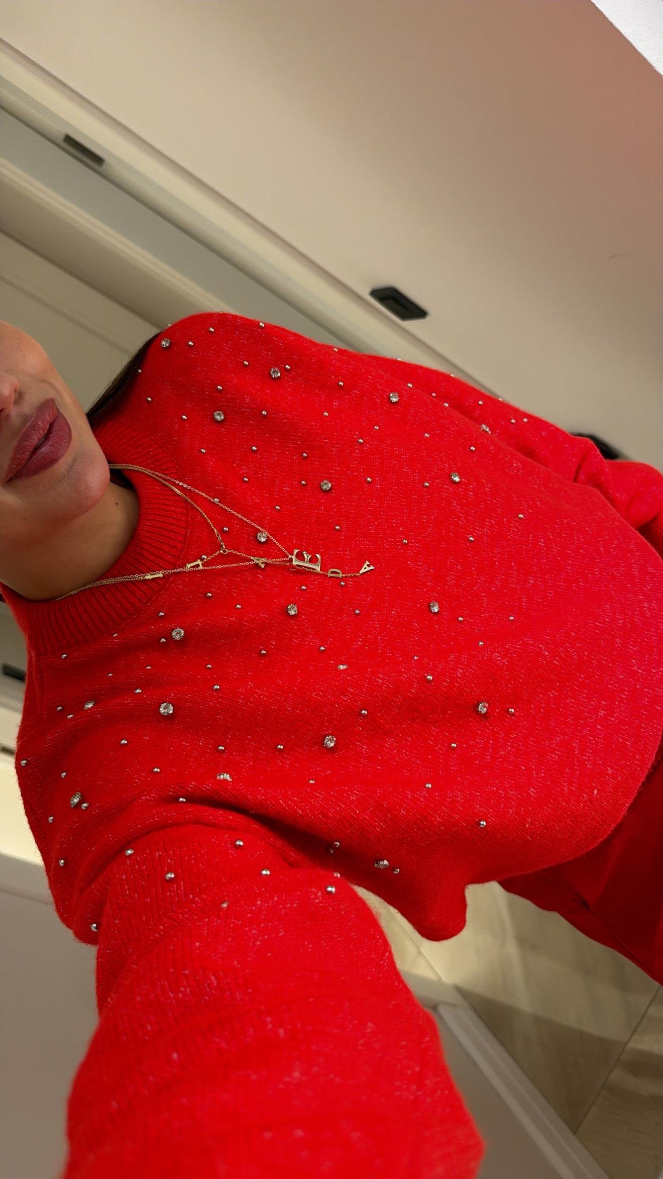 Kırmızı Dağınık Taşlı Triko Kazak