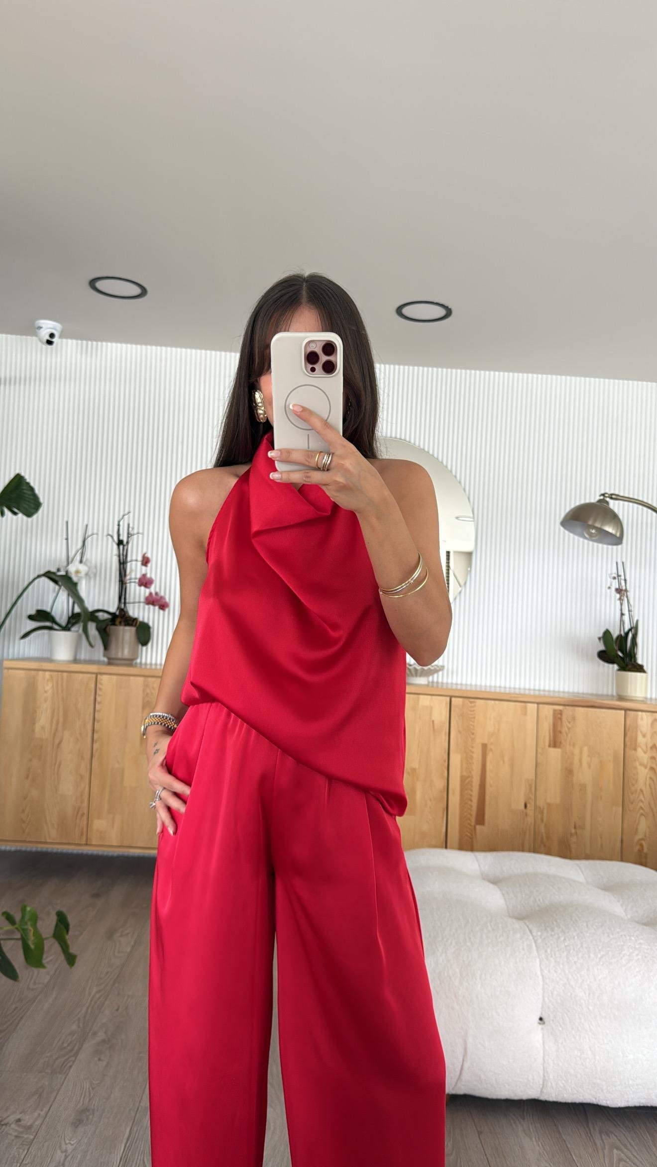 Kırmızı Drapeli Halter Yaka Pantolon Takım