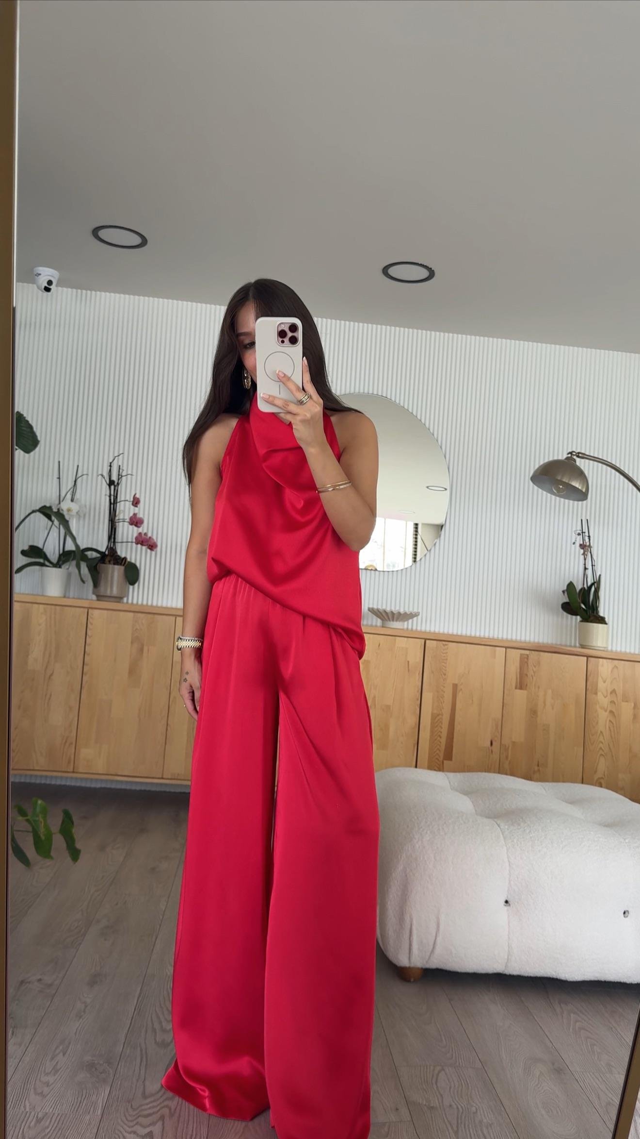 Kırmızı Drapeli Halter Yaka Pantolon Takım