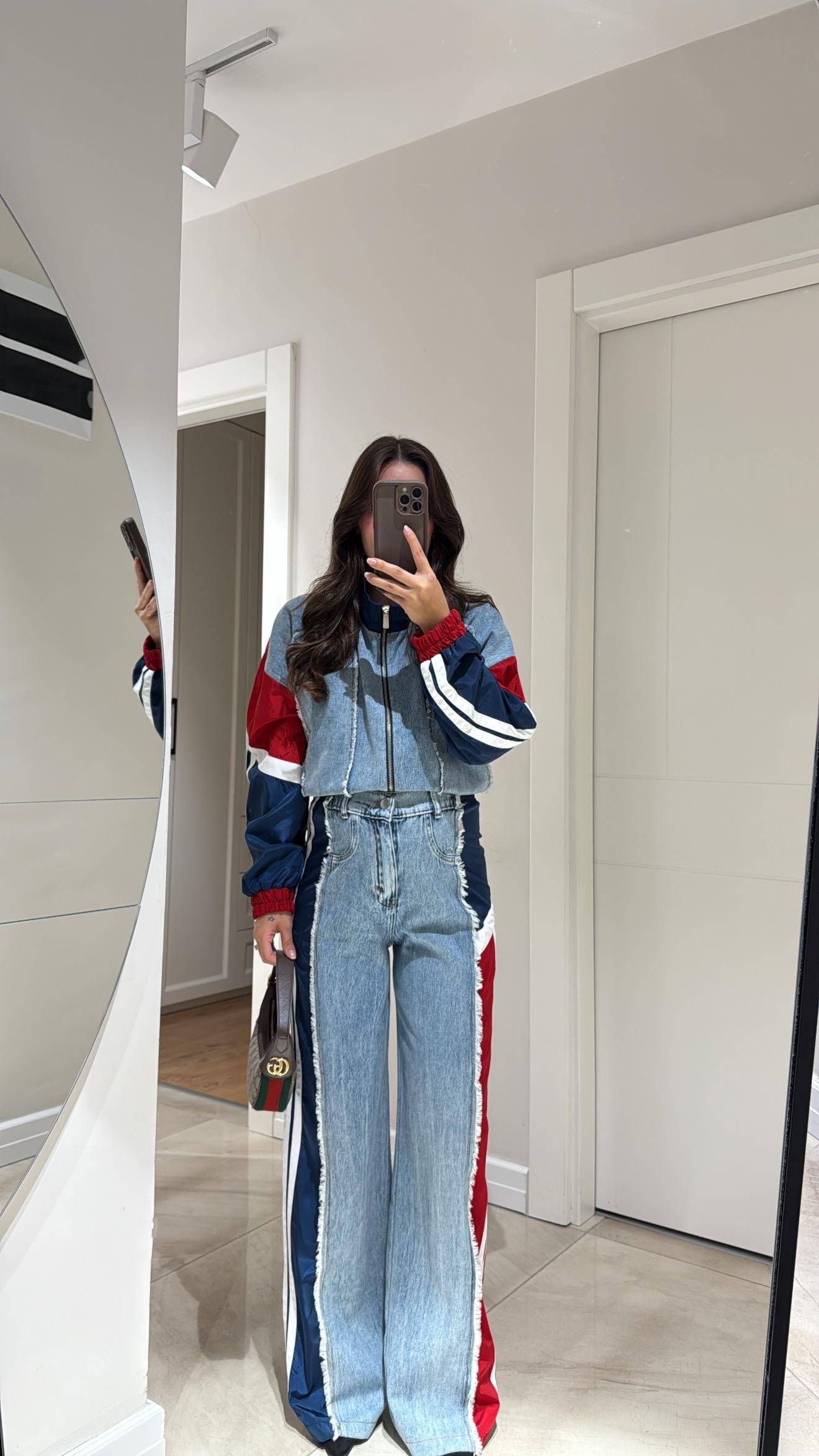 Kırmızı Paraşüt Kumaş Püsküllü Denim Takım