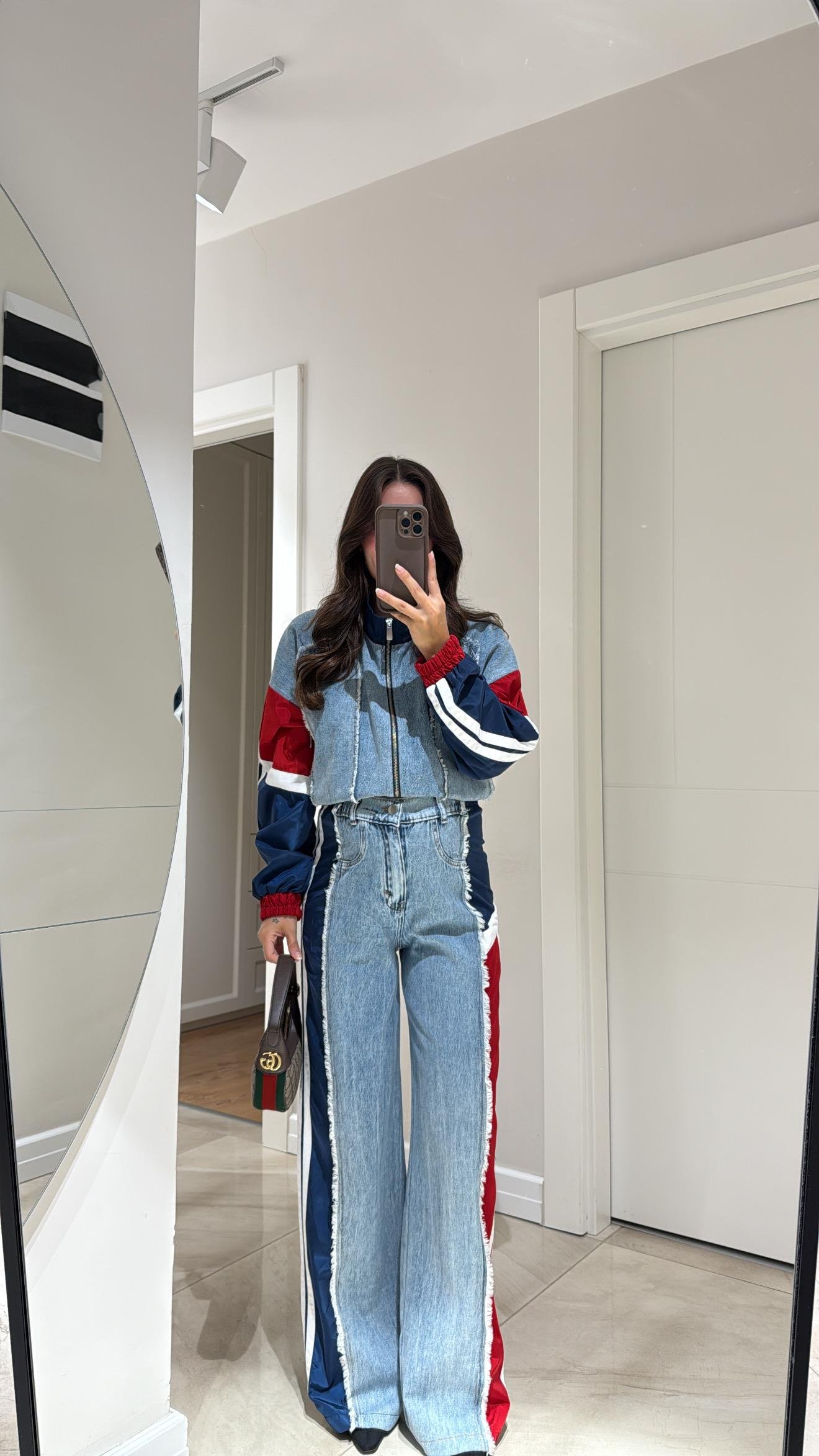 Kırmızı Paraşüt Kumaş Püsküllü Denim Takım