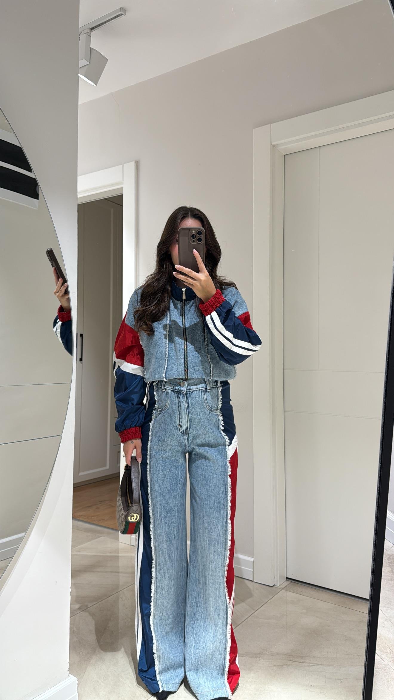 Kırmızı Paraşüt Kumaş Püsküllü Denim Takım