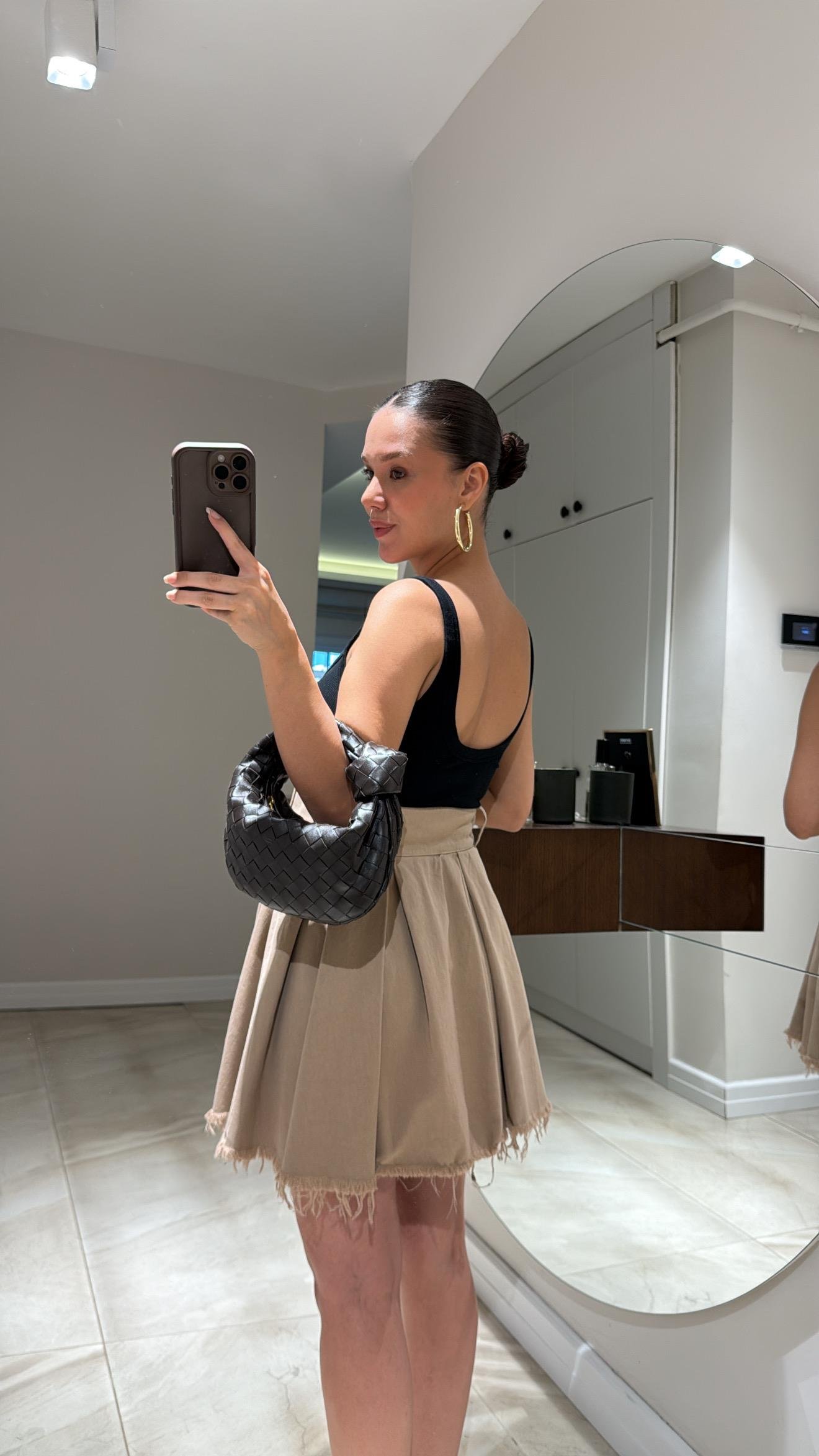 Koyu Bej Pileli Keten Ravi Etek