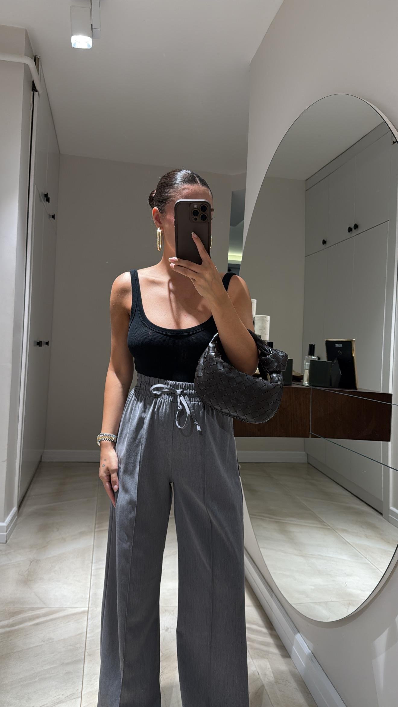 Antrasit Beli Lastikli Ön Dikiş Detaylı Bol Pantolon 