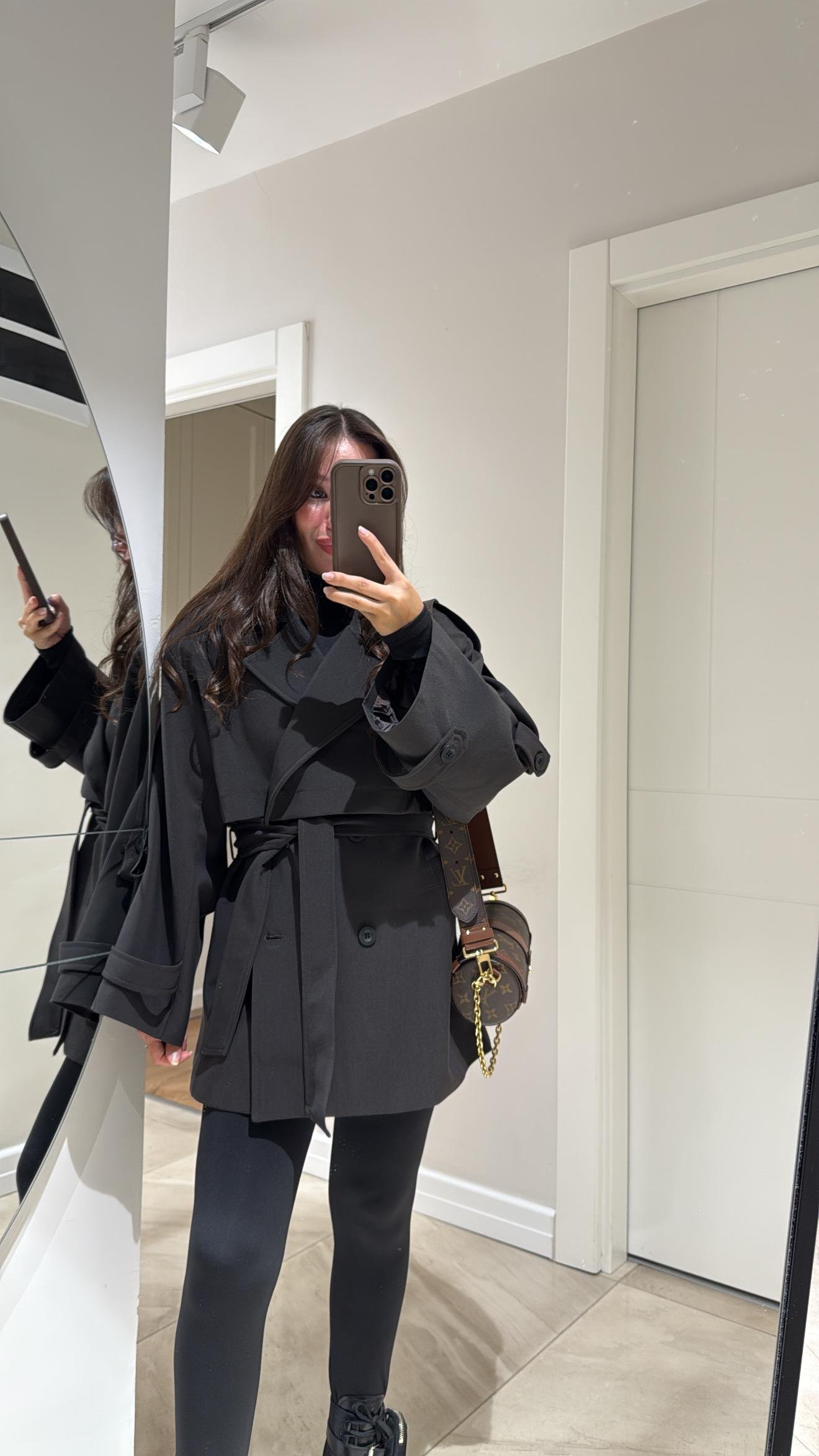 Koyu Kahve Kuşaklı Oversize Kısa Trenç