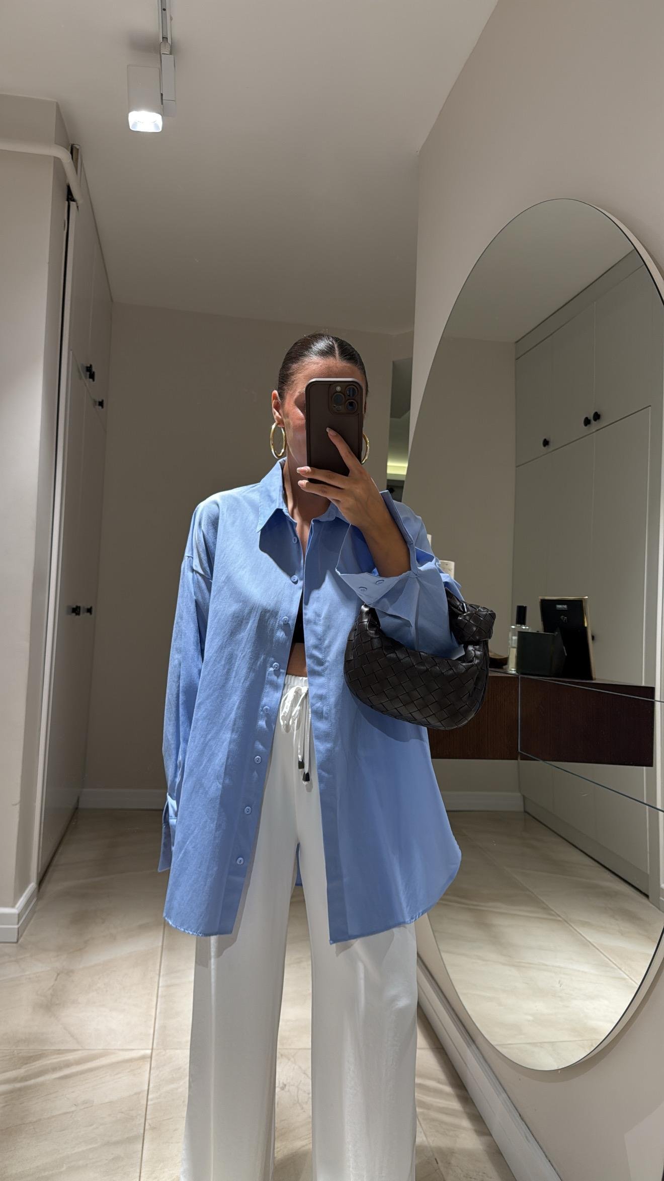 Koyu Mavi Gizli Düğme Detaylı Oversize Gömlek