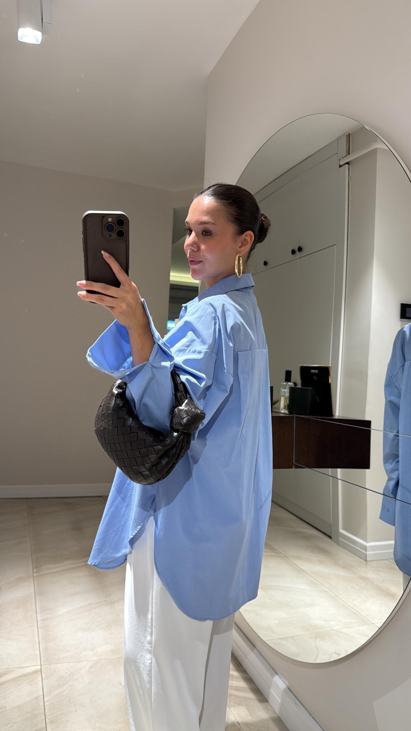 Koyu Mavi Gizli Düğme Detaylı Oversize Gömlek