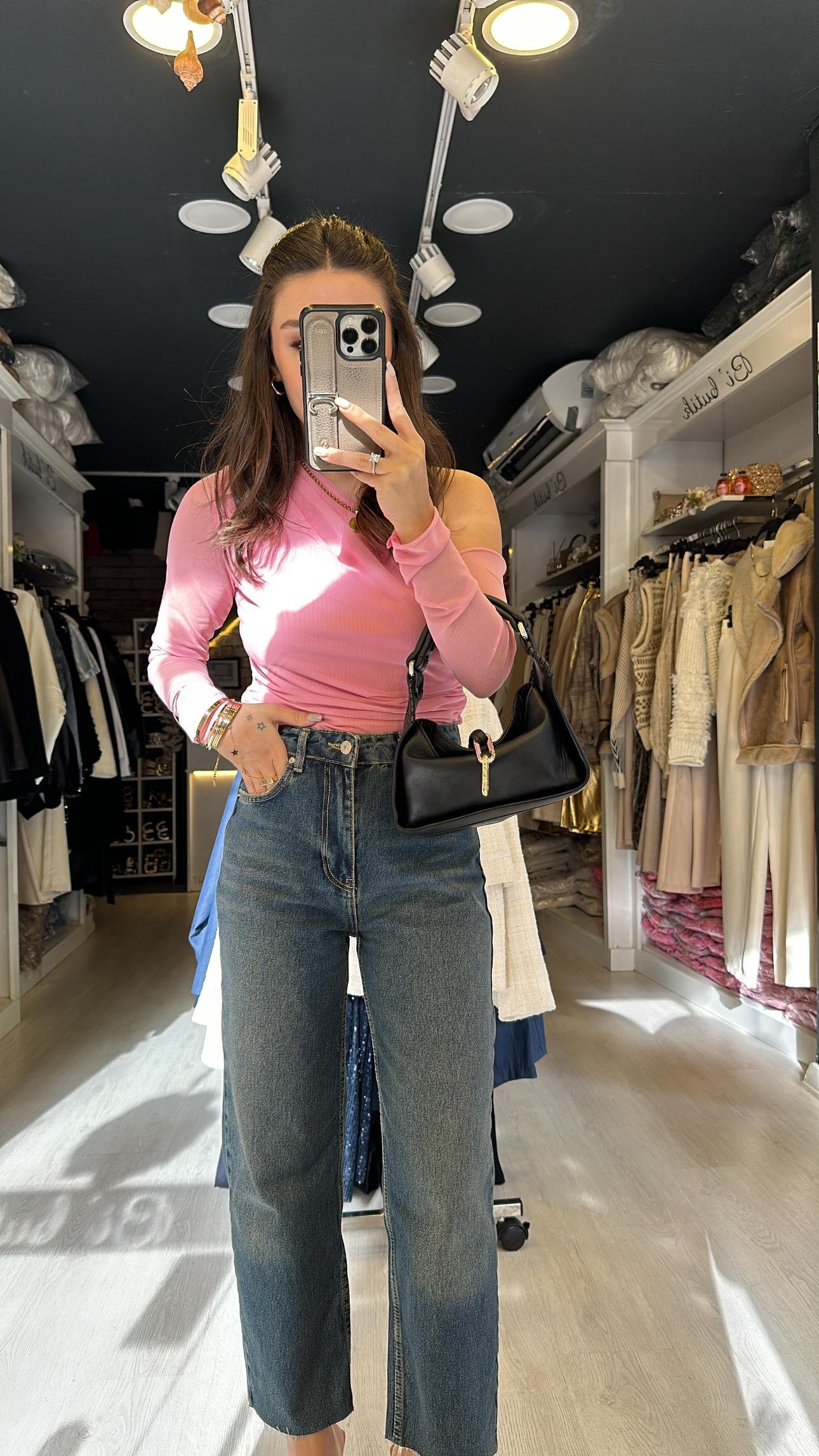 Koyu Mavi Taşlamalı Boyfriend Dilvin Jean Pantolon