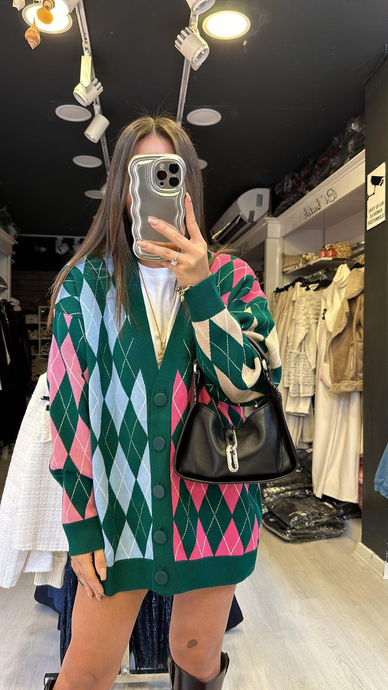 Koyu Yeşil Çok Renkli Baklava Desen Düğmeli Hırka