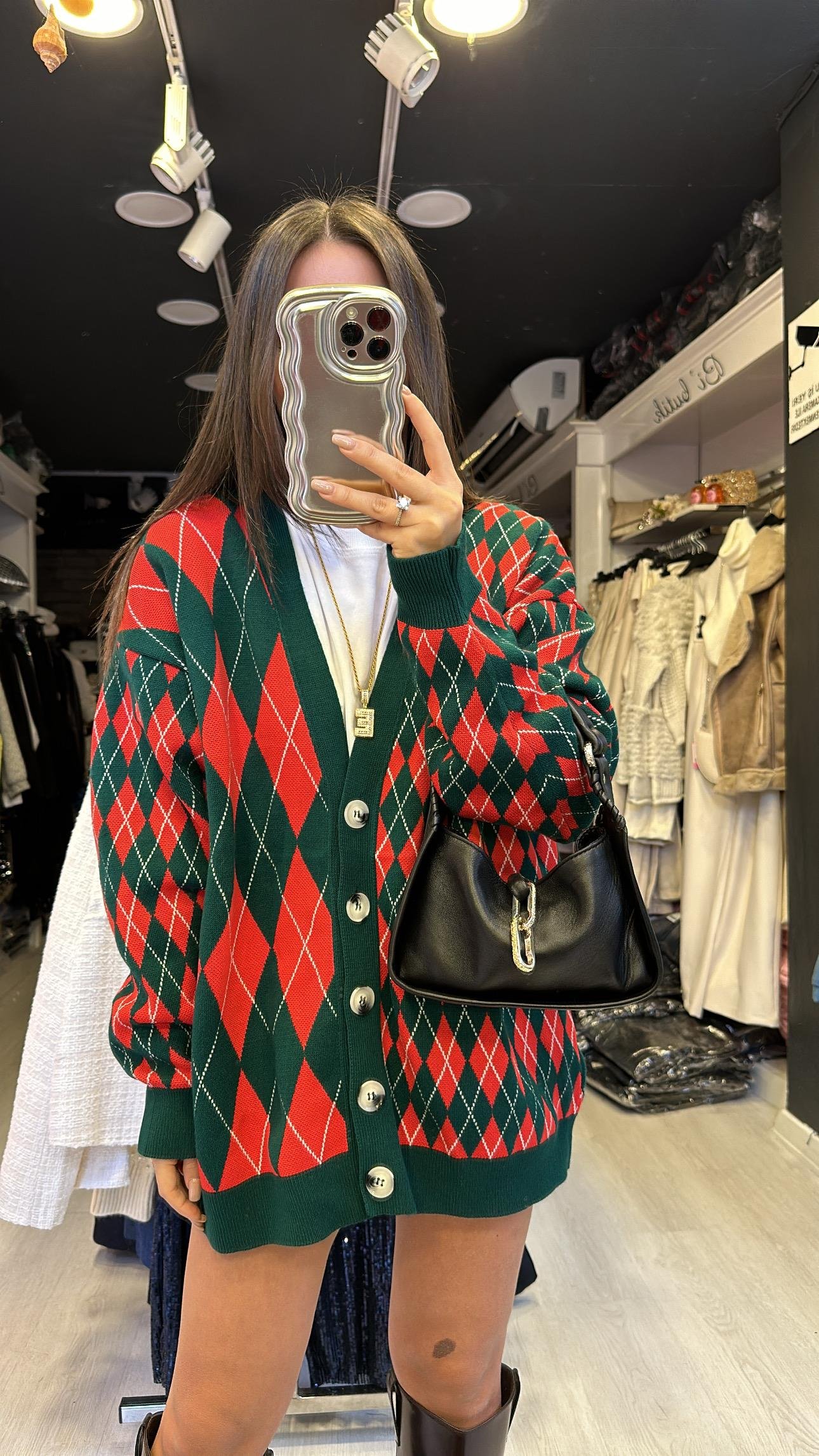 Koyu Yeşil Kırmızı Baklava Desenli Düğmeli Hırka 