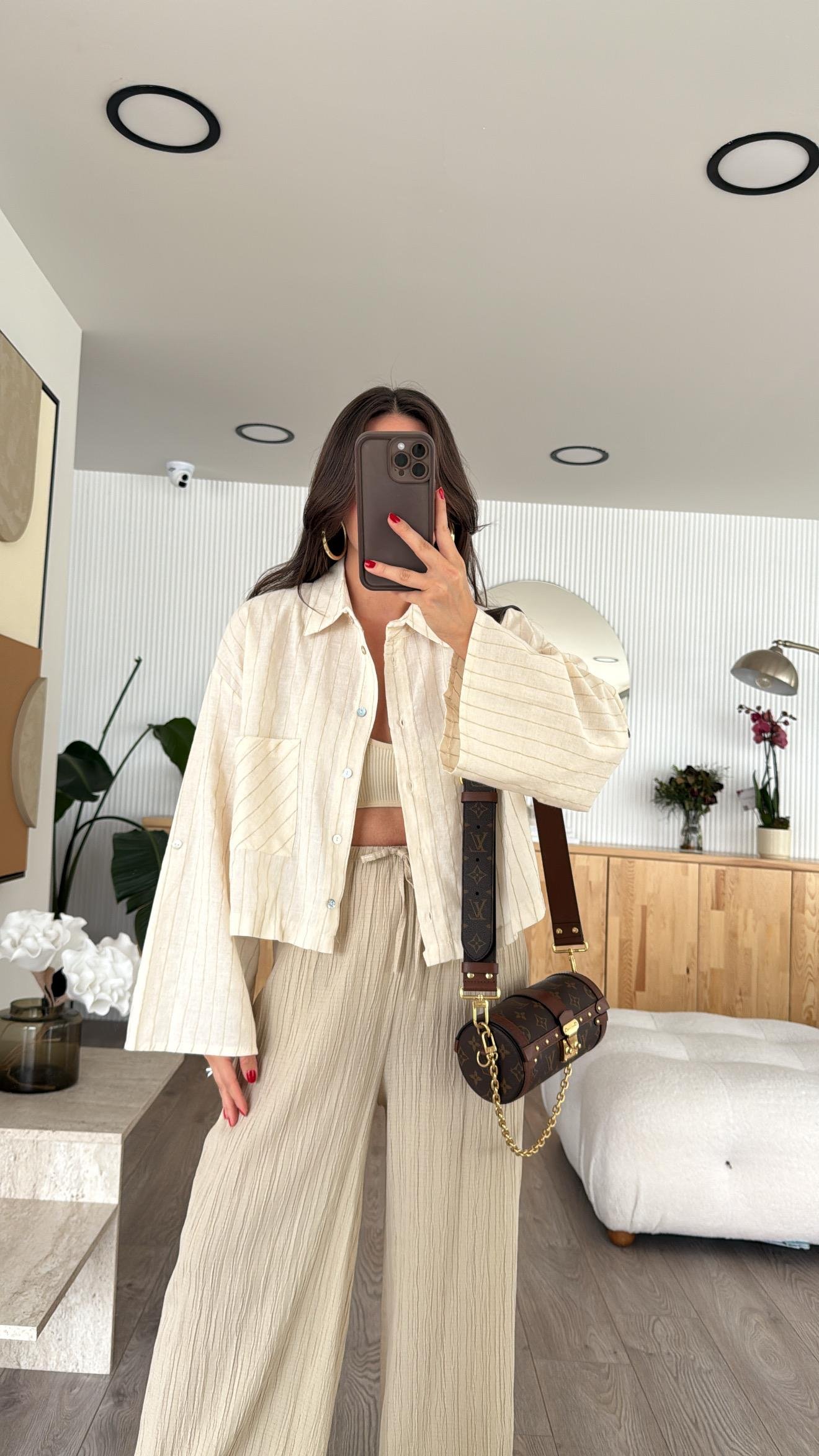 Krem Bej Çizgili Tek Cepli Crop Gömlek 