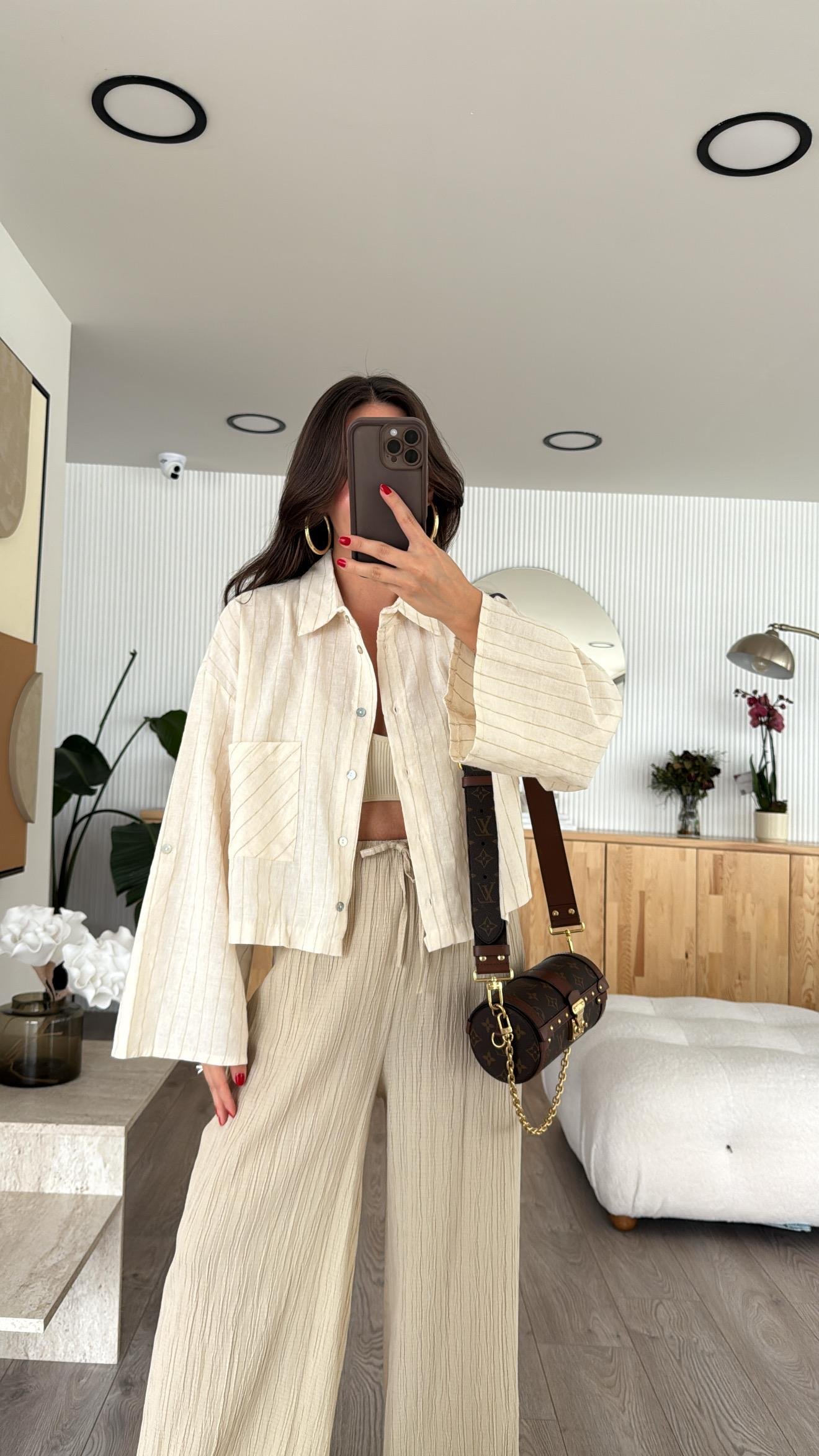 Krem Bej Çizgili Tek Cepli Crop Gömlek 