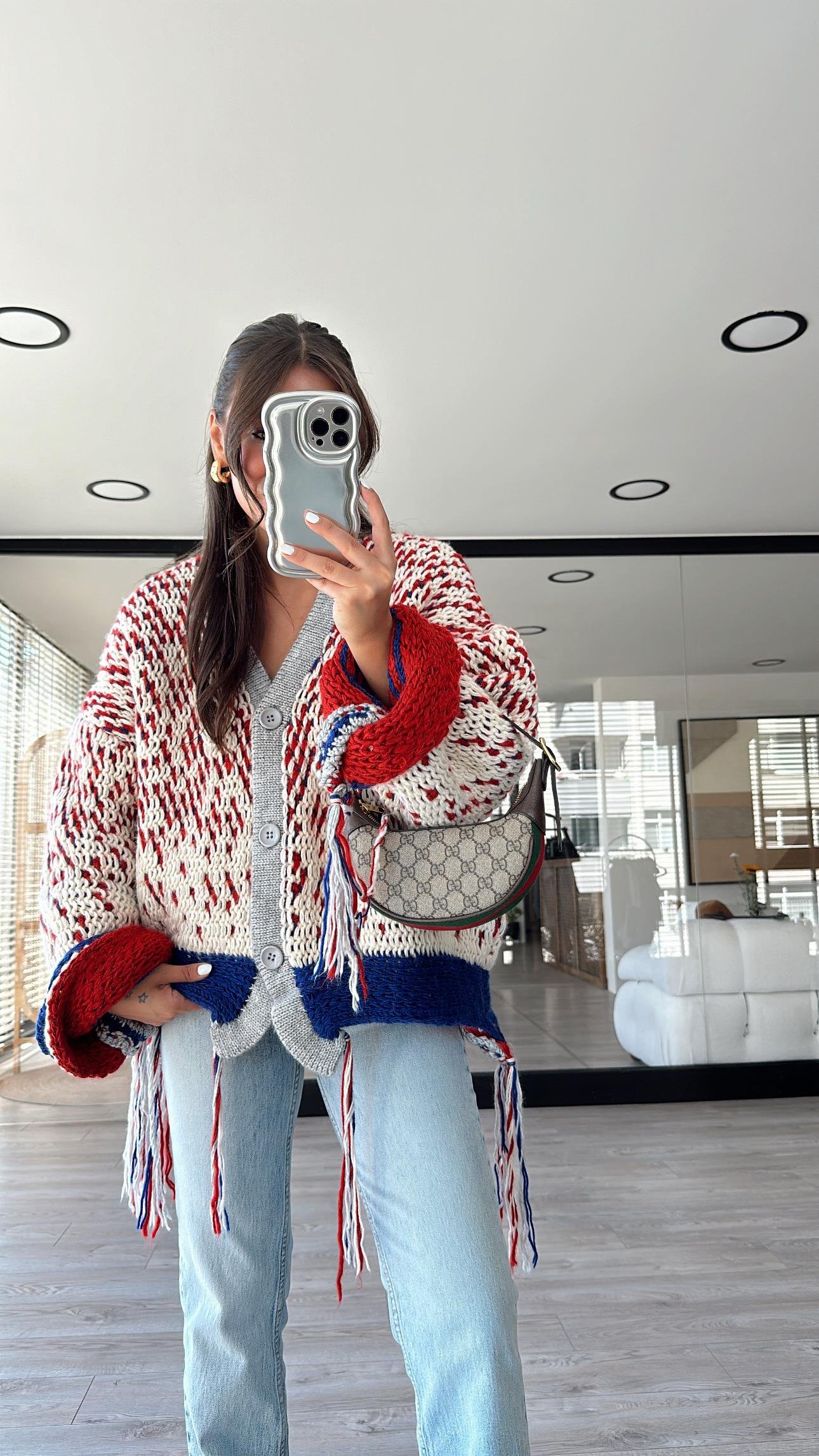 Krem Çok Renkli Düğmeli Oversize Hırka 