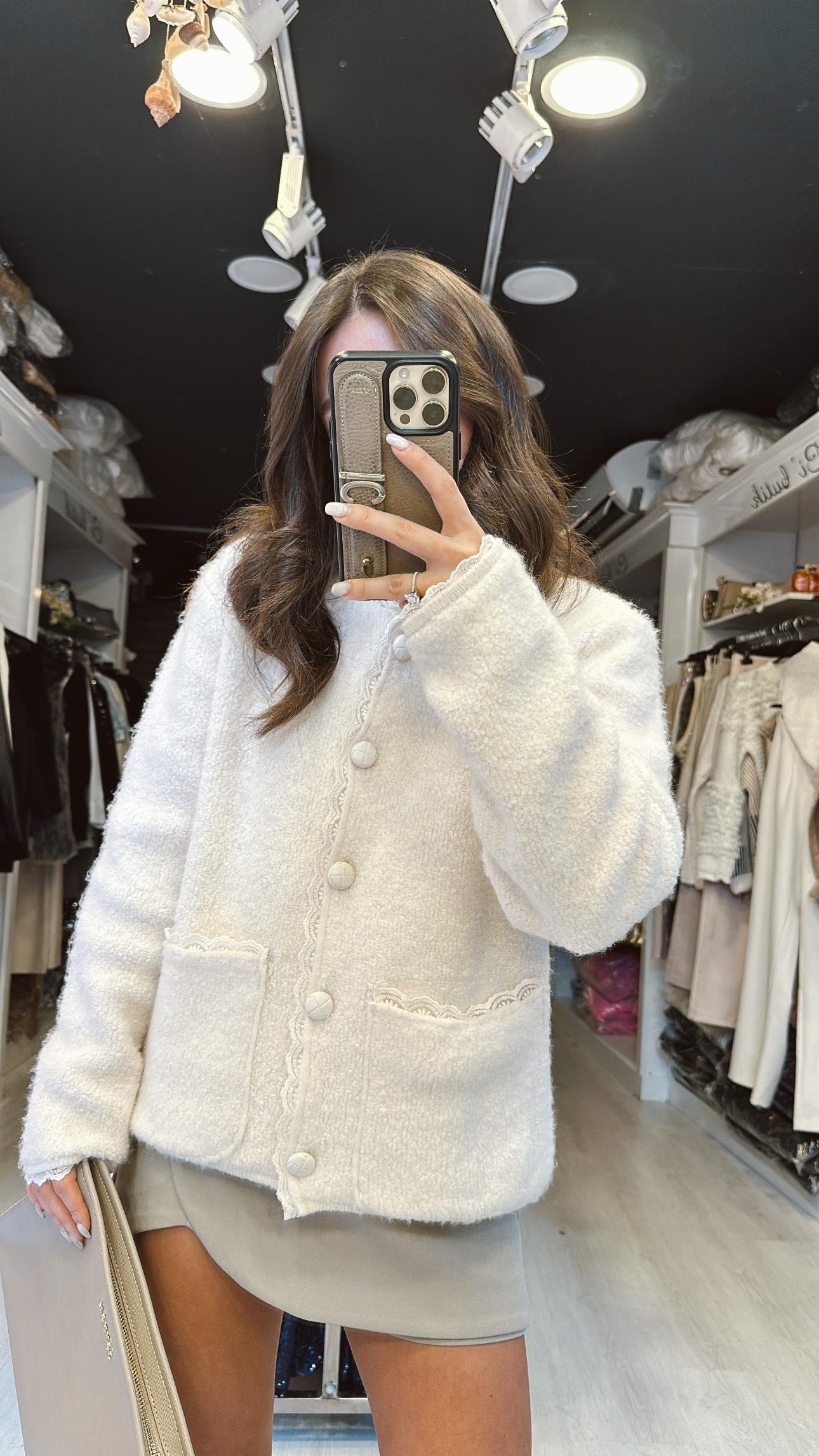 Krem Dantel Detaylı Havlu Kumaş Hırka 