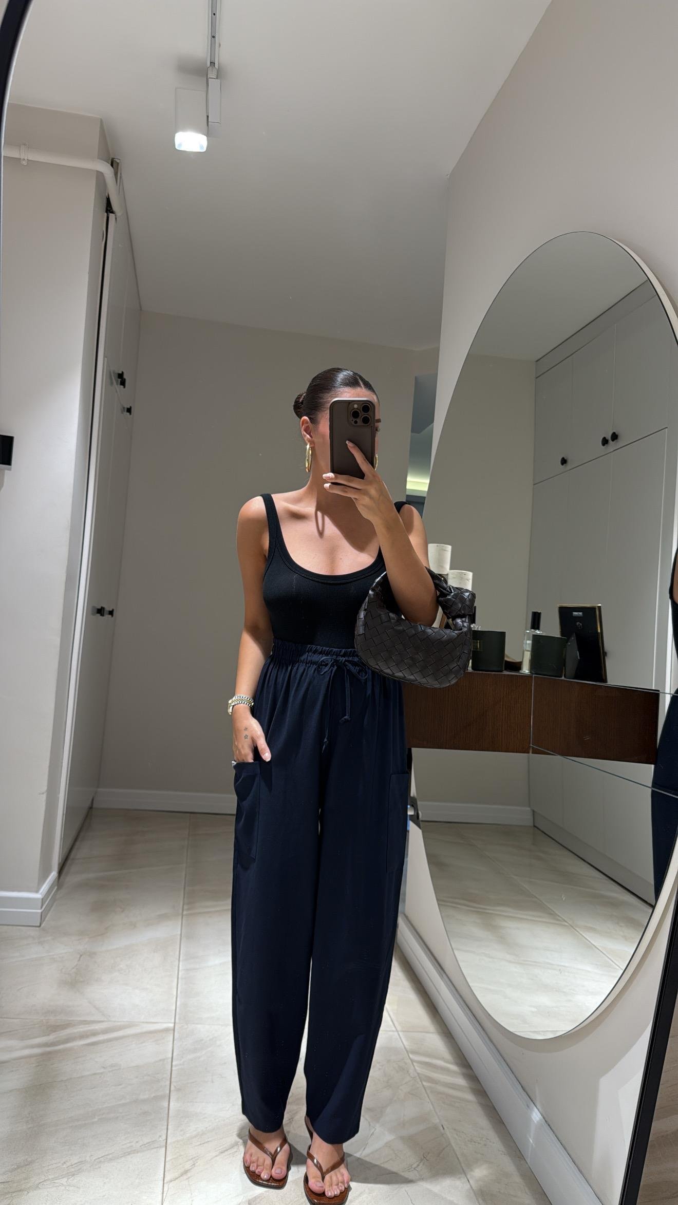 Lacivert Cep Detaylı Şalvar Pantolon