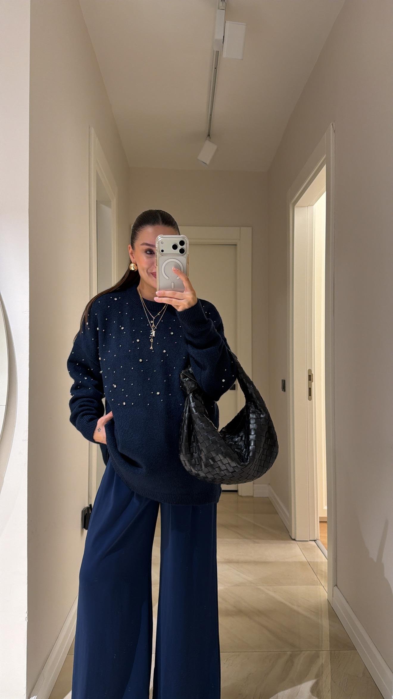 Lacivert Dağınık Taşlı Triko Kazak 