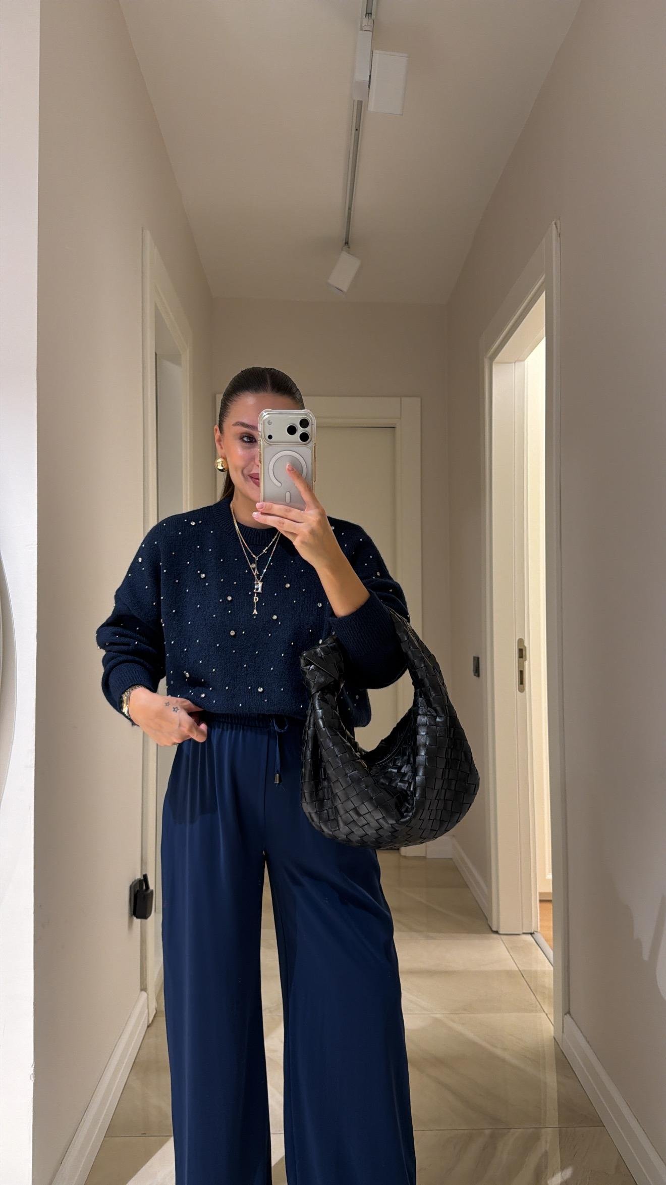 Lacivert Dağınık Taşlı Triko Kazak 