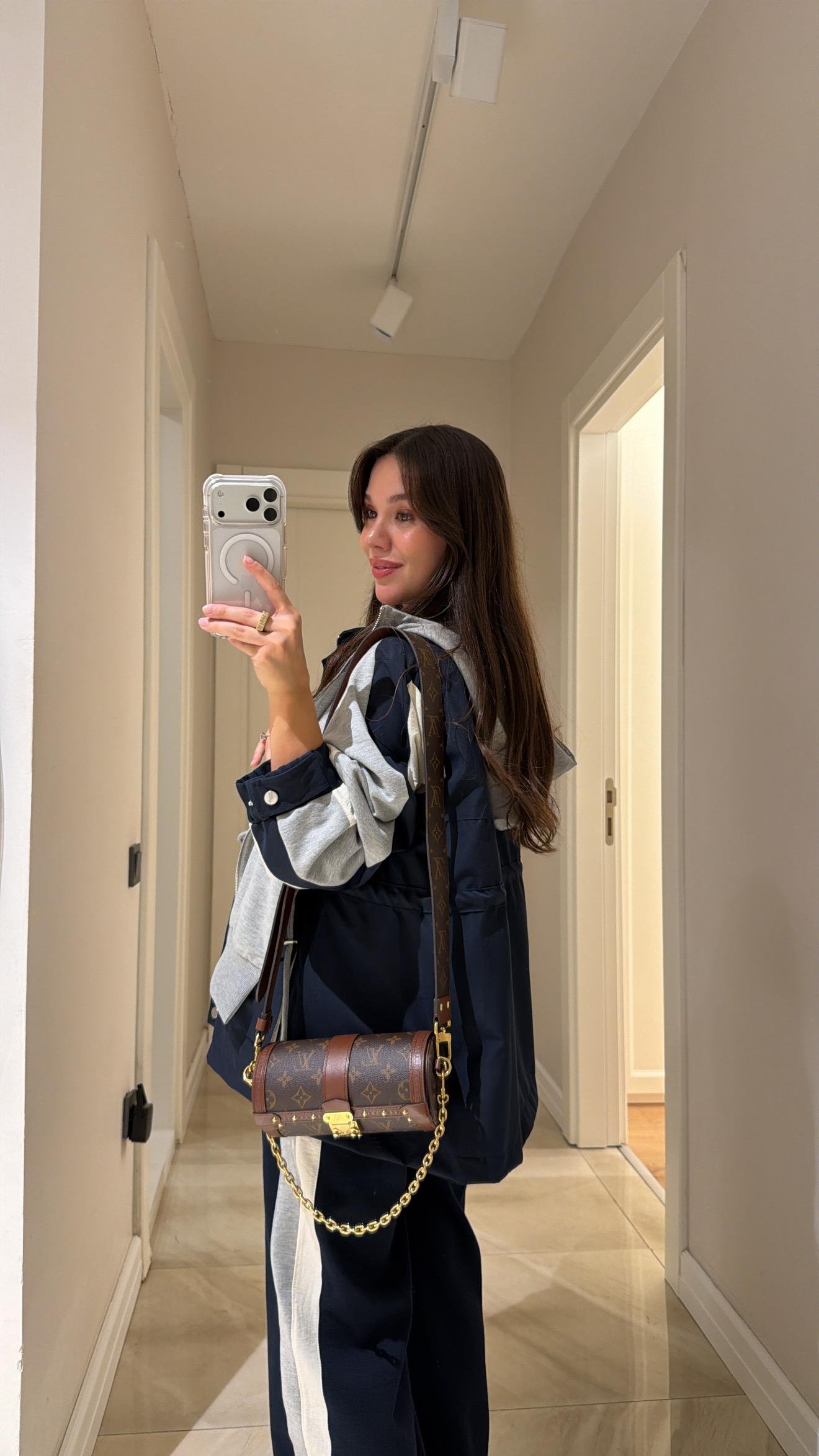 Lacivert Gri Kapüşonlu Garnili Takım