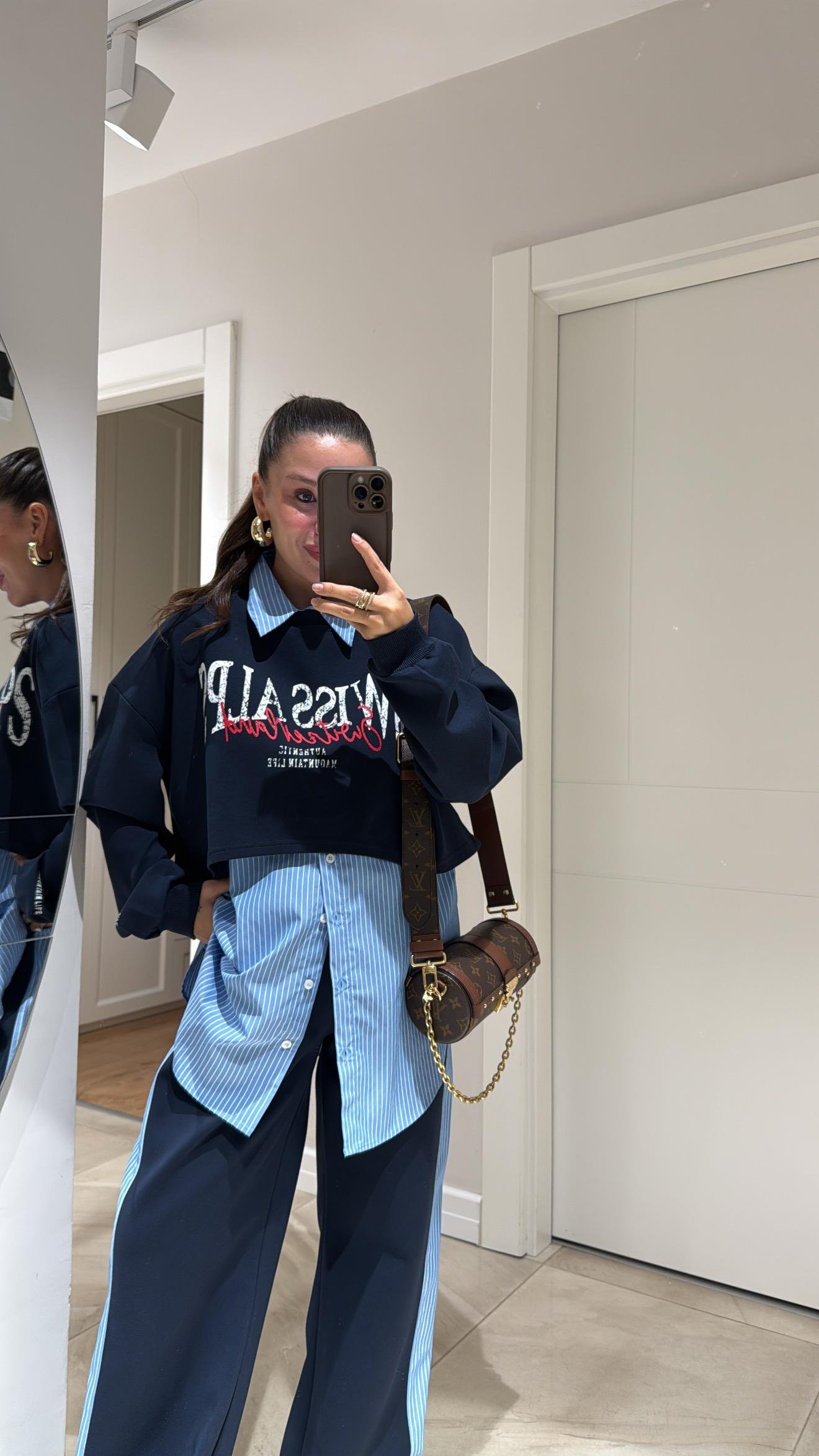 Lacivert Mavi Çizgili Gömlek Yaka Detaylı Sweat