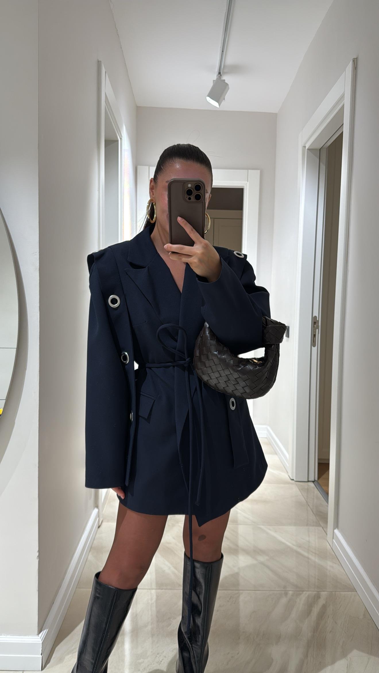 Lacivert Omuz Kuş Gözü Detaylı Blazer Ceket