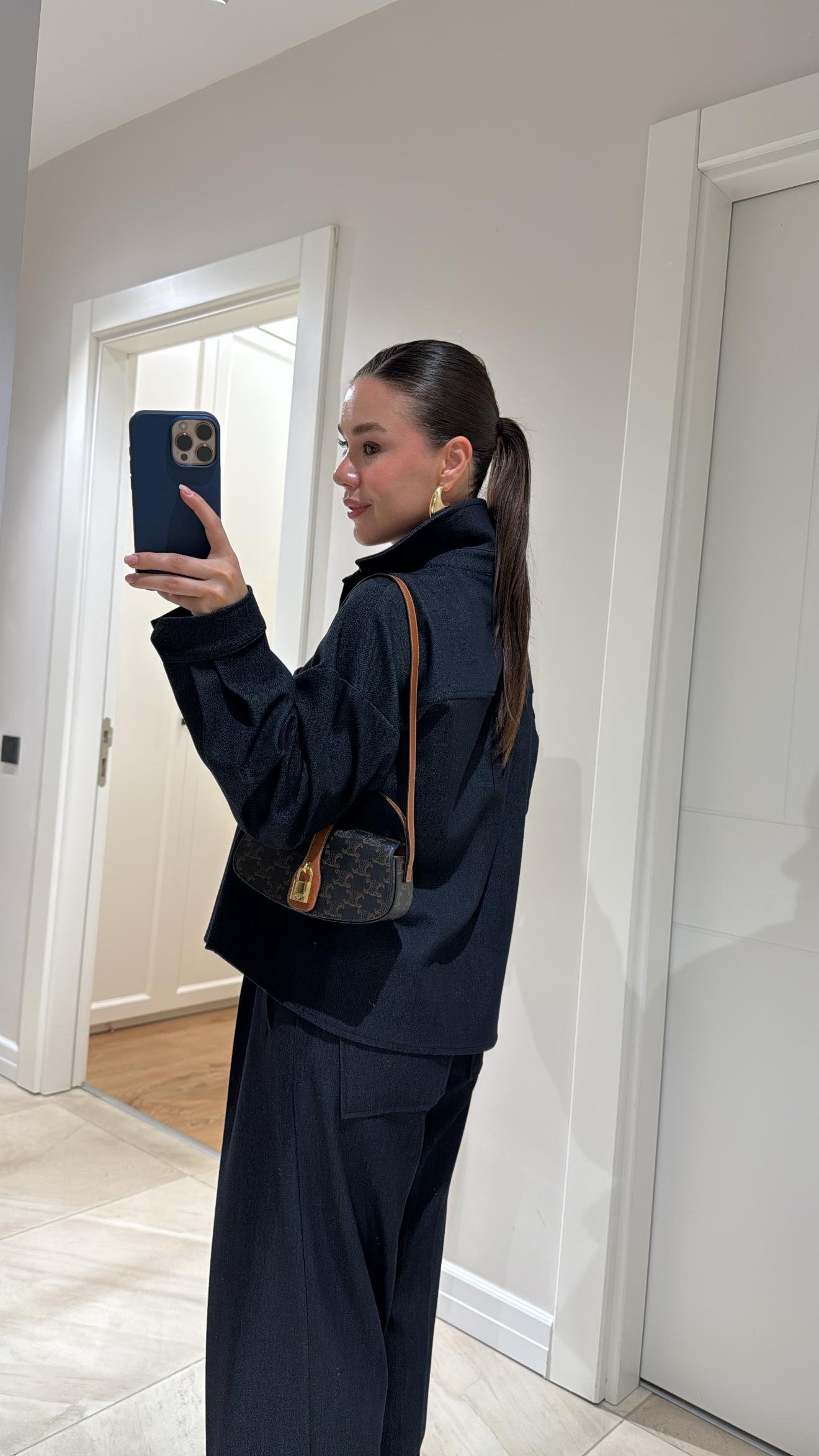 Lacivert Ön Cepli Oversize Dilvin Gömlek 