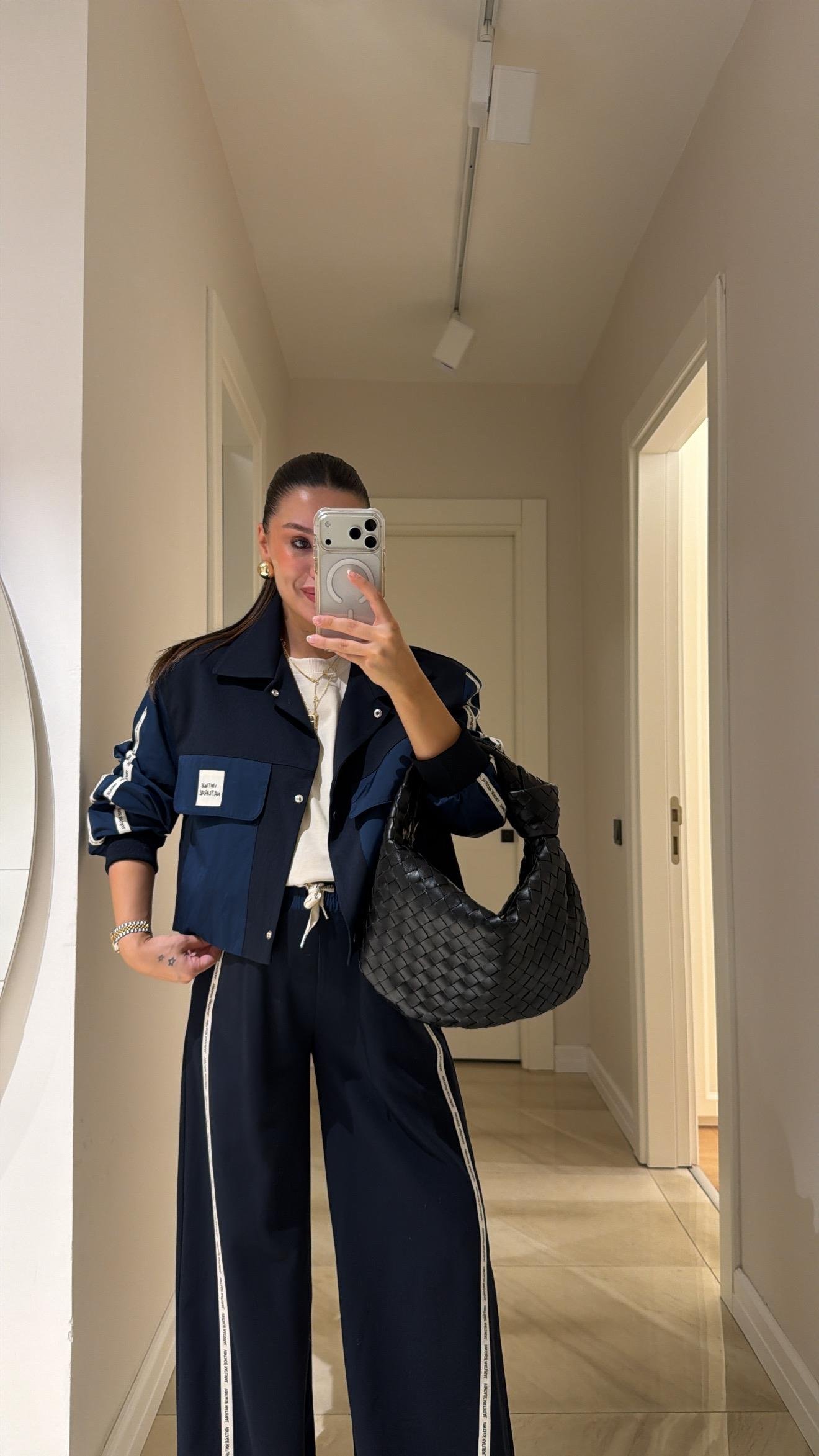 Lacivert Paraşüt Kol Detaylı Garnili Ceket