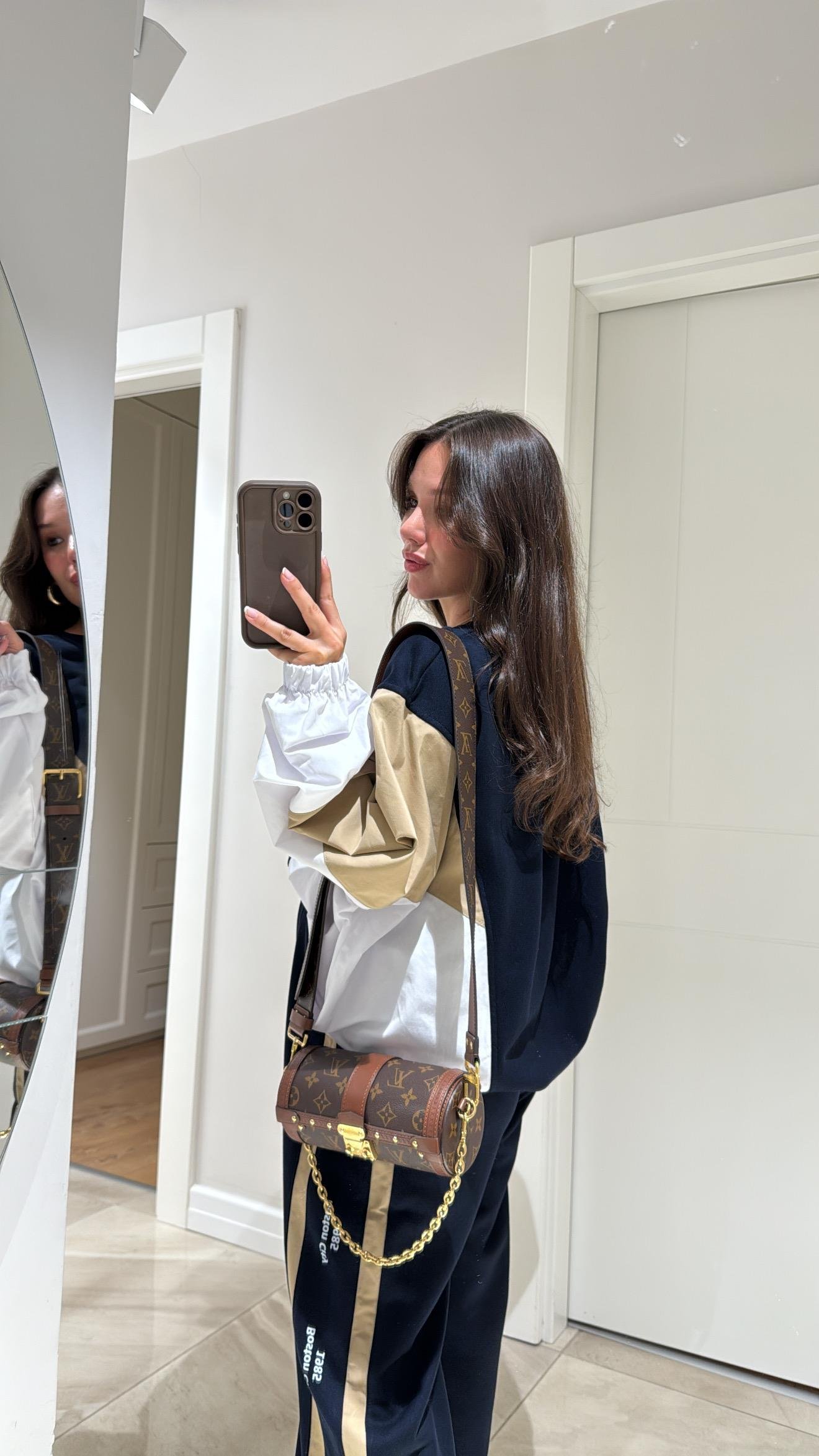 Lacivert Renk Bloklu Parasüt Kumaş Sweat 