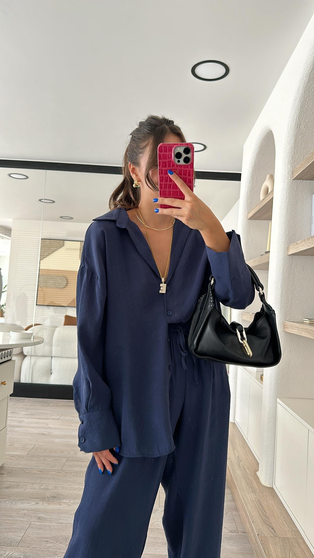 Lacivert V Yaka Tensel Kumaş Oversize Gömlek 