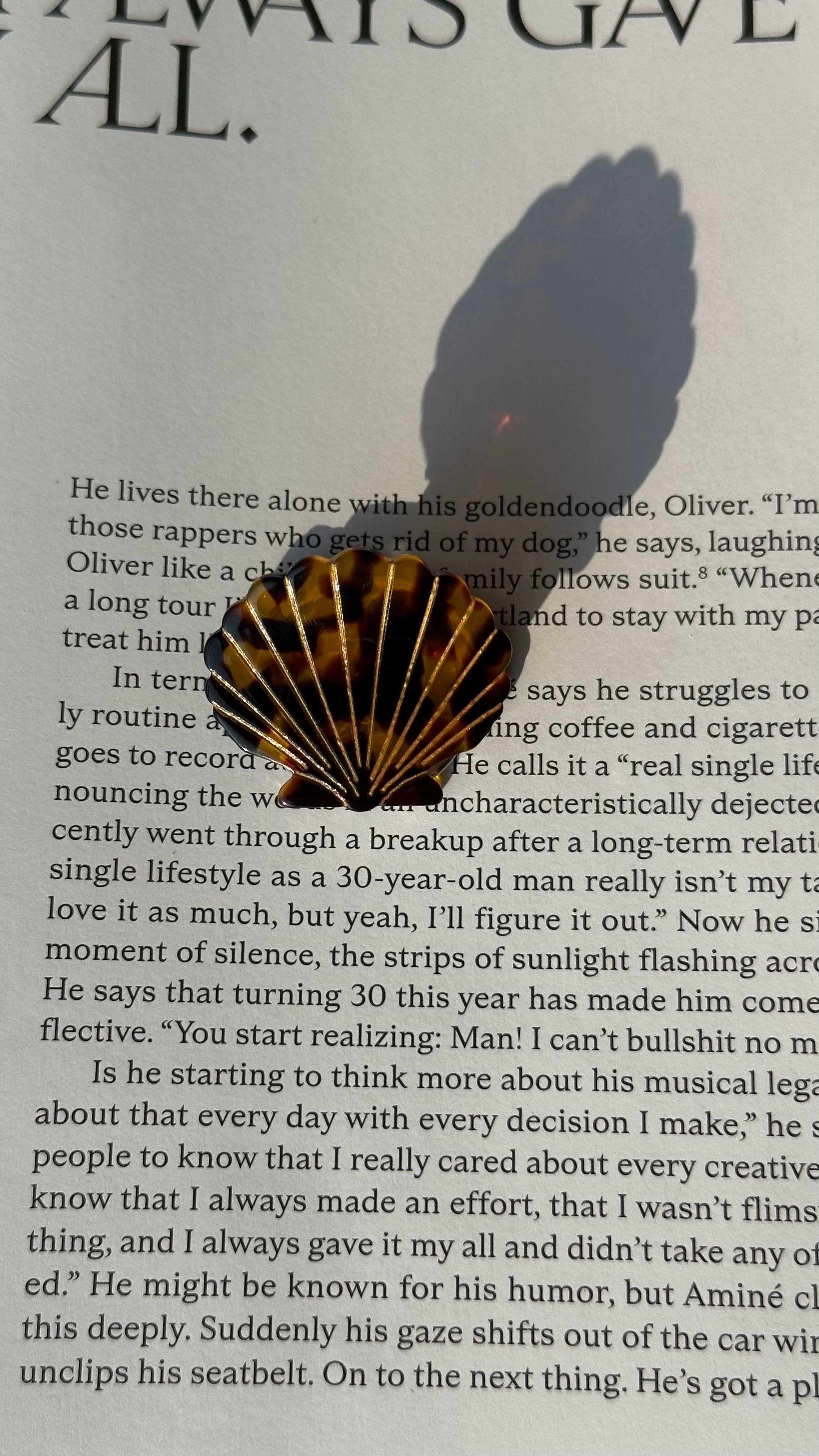 Leopar Desenli İstiridye Mandal Toka