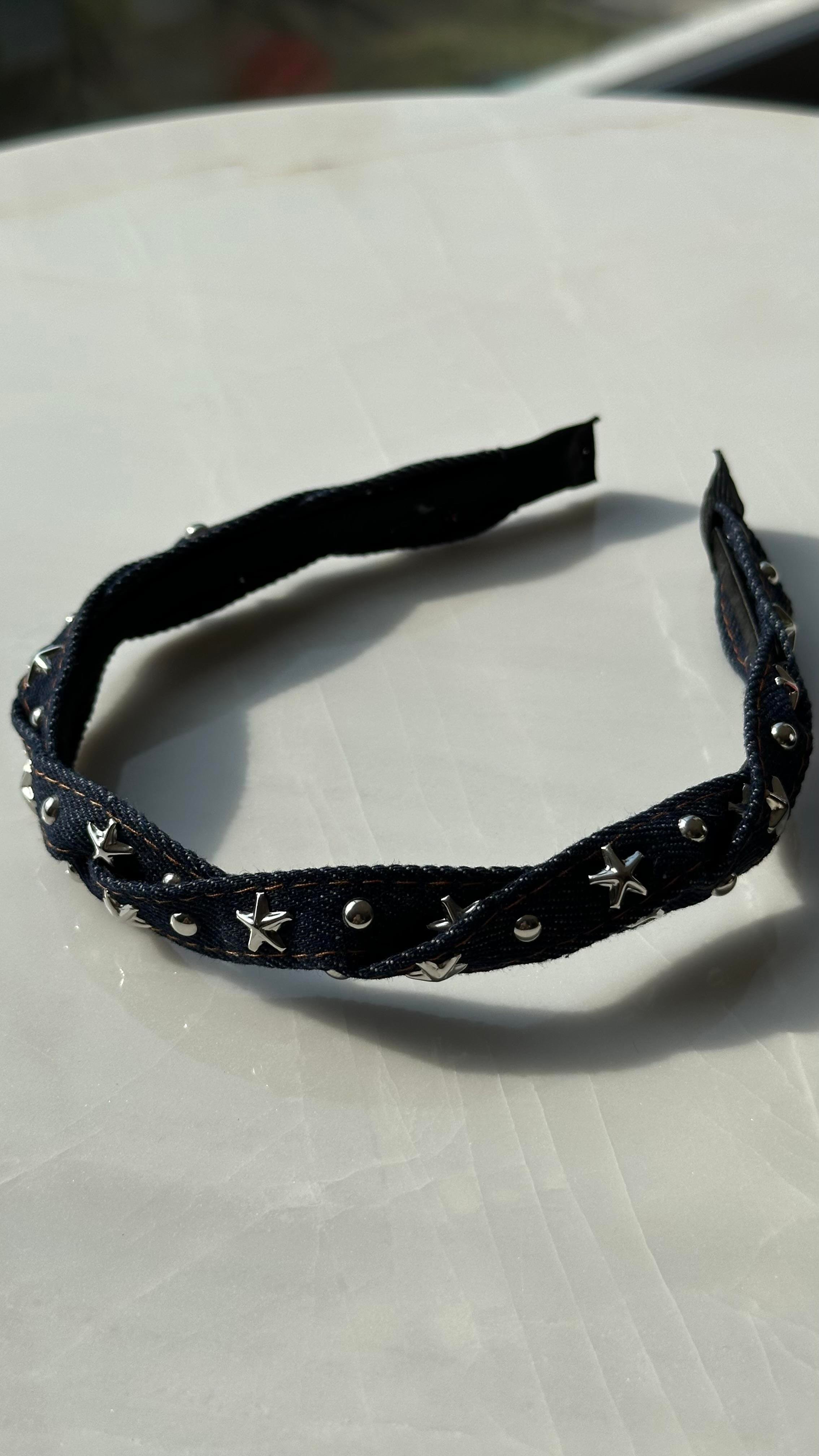 Mavi Denim Yıldız Detaylı Taç