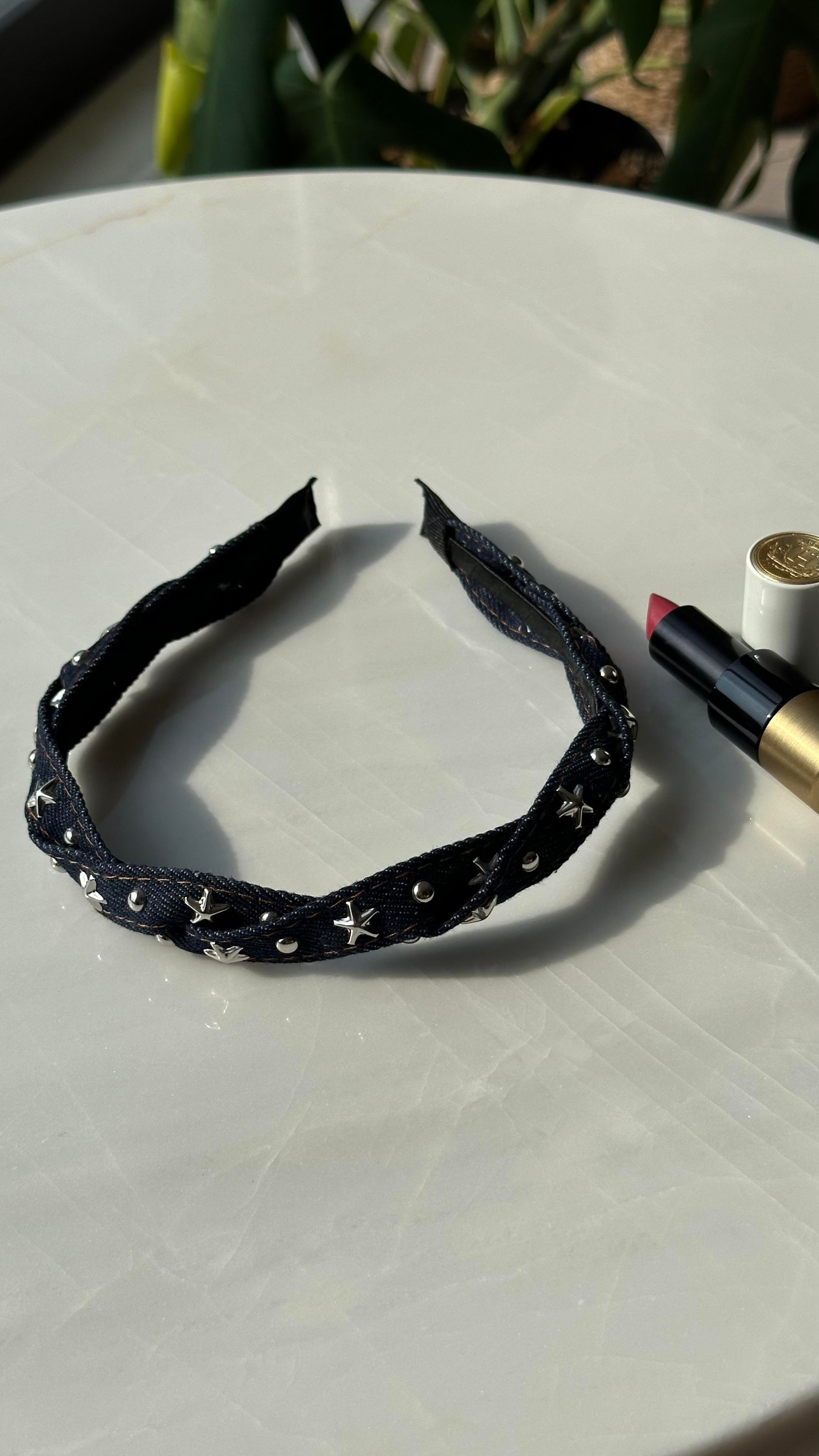 Mavi Denim Yıldız Detaylı Taç