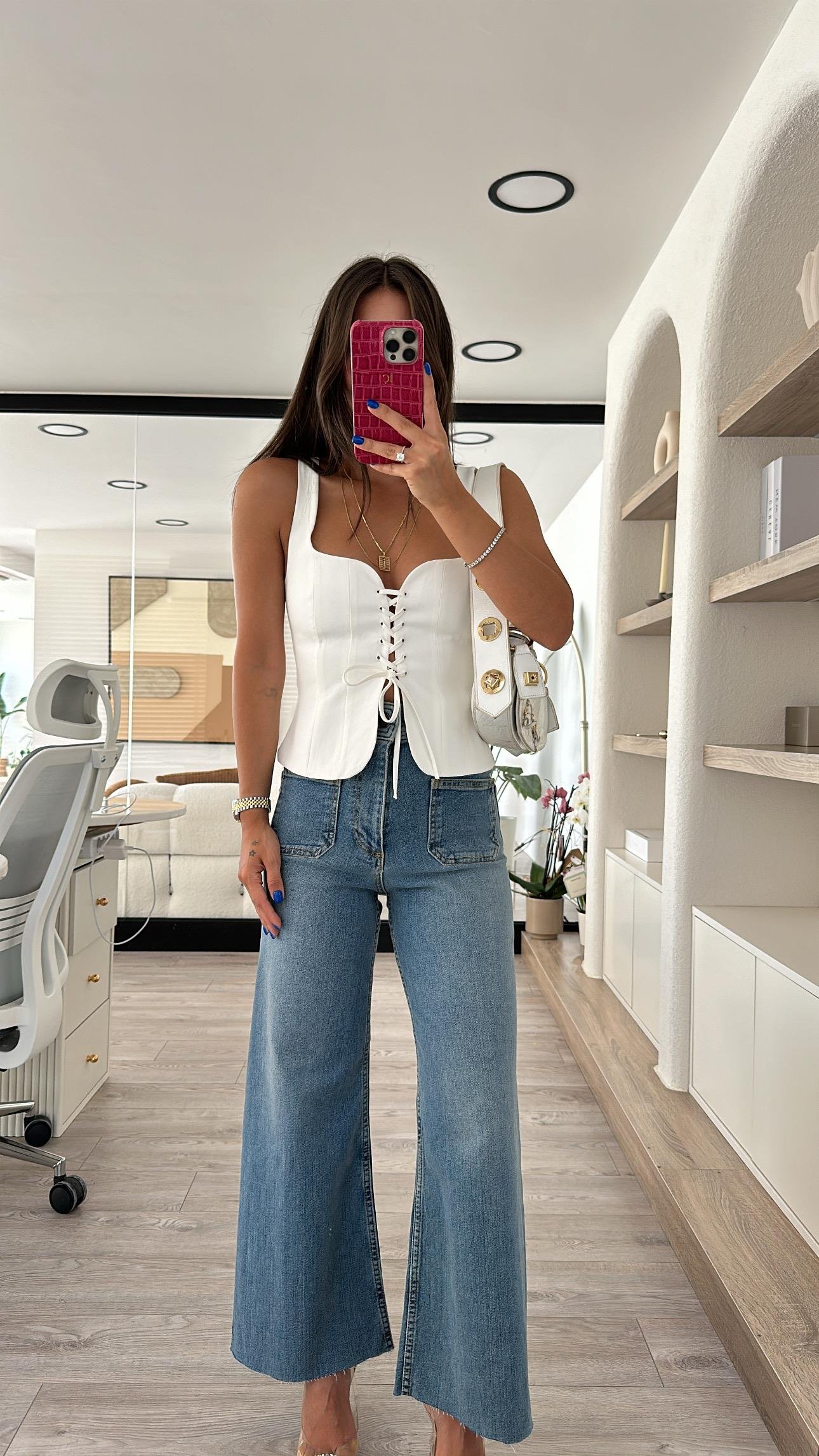 Mavi Eskitmeli Ön Cep Detaylı Marka Model Jean 