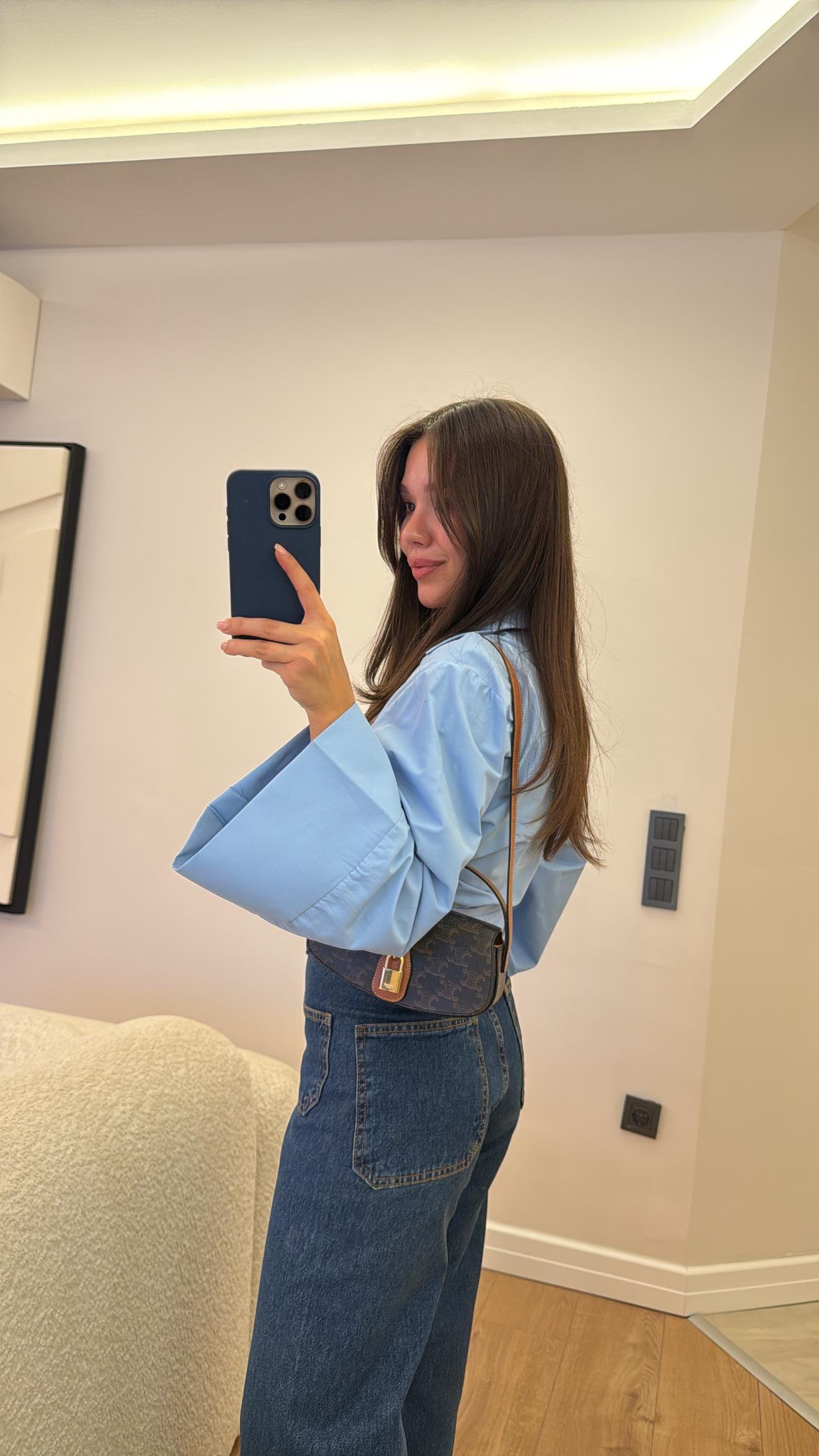 Mavi Geniş Kol Detaylı Bağlamalı Gömlek