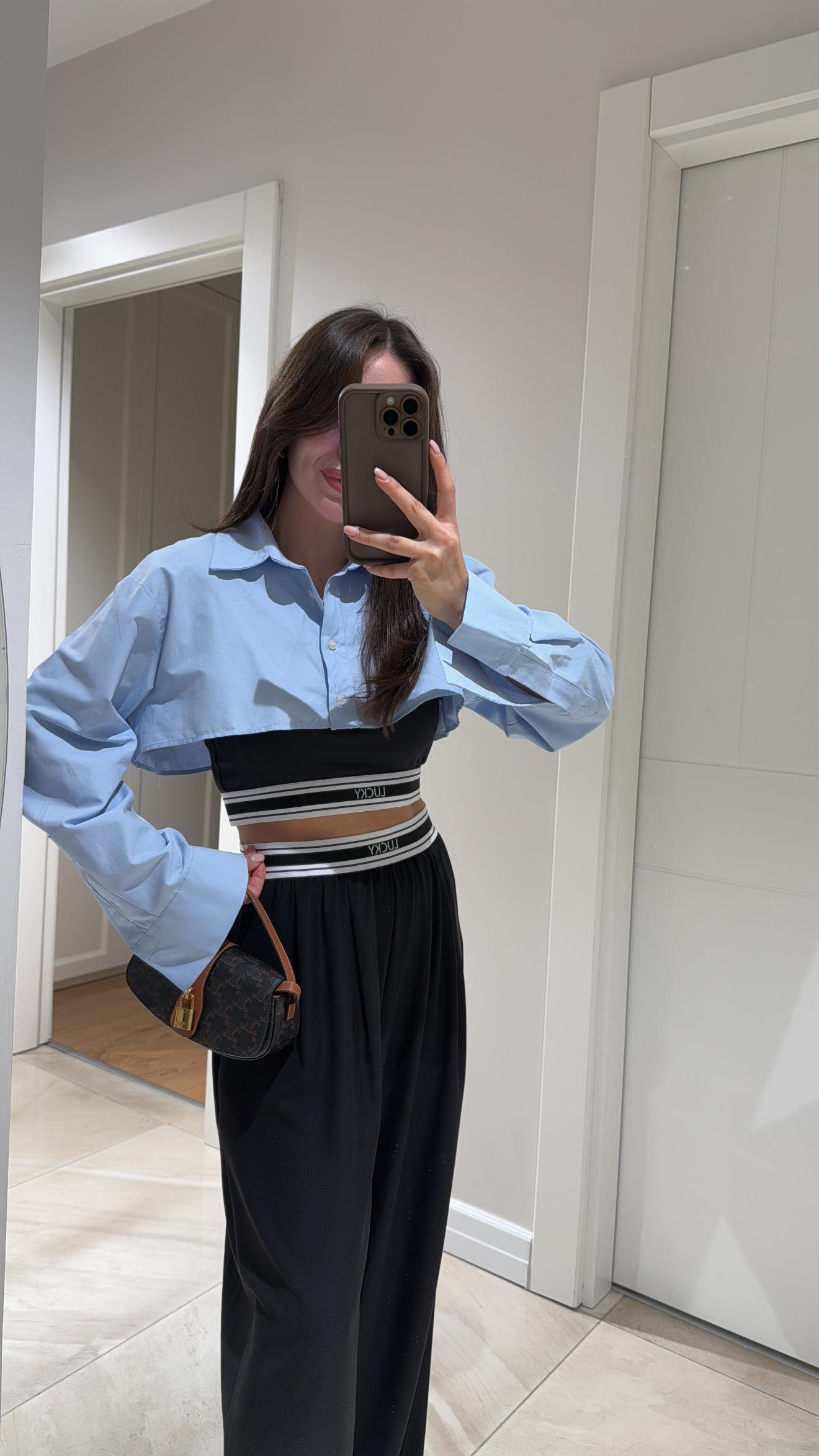 Mavi İç Atlet Detaylı Crop Gömlek