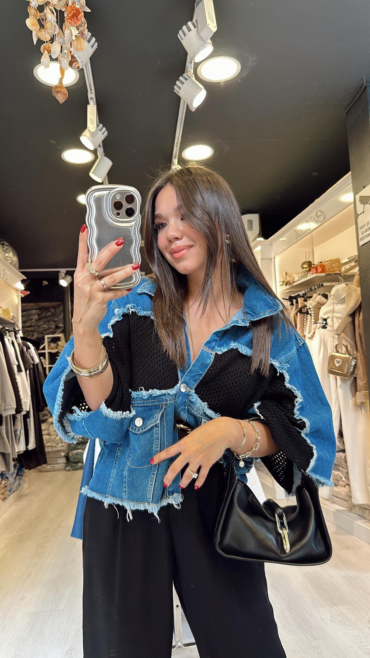 Mavi Siyah Triko Detaylı Jean Ceket