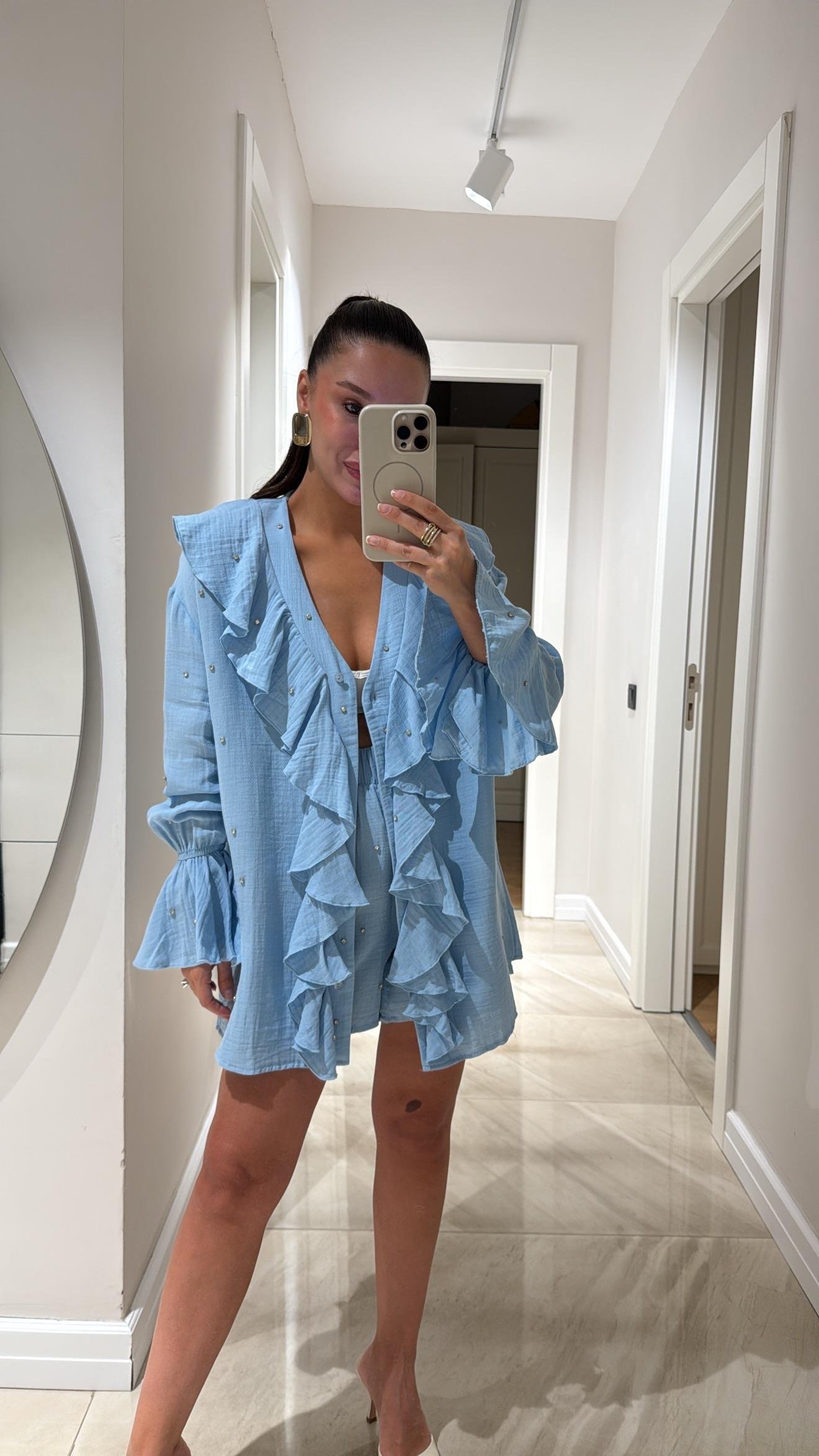 Mavi Taş Detaylı Müslin Kumaş Şort Takım