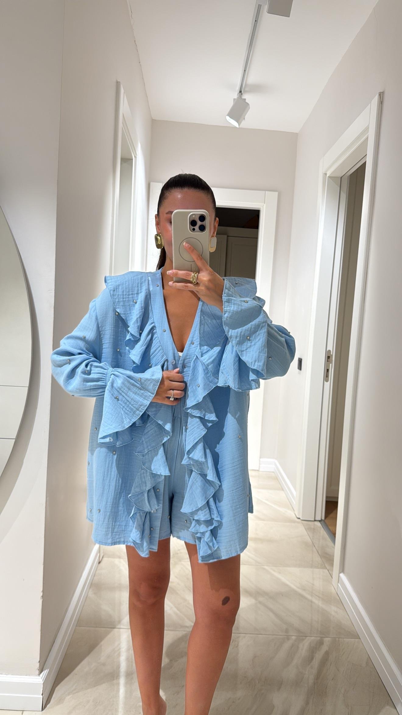 Mavi Taş Detaylı Müslin Kumaş Şort Takım