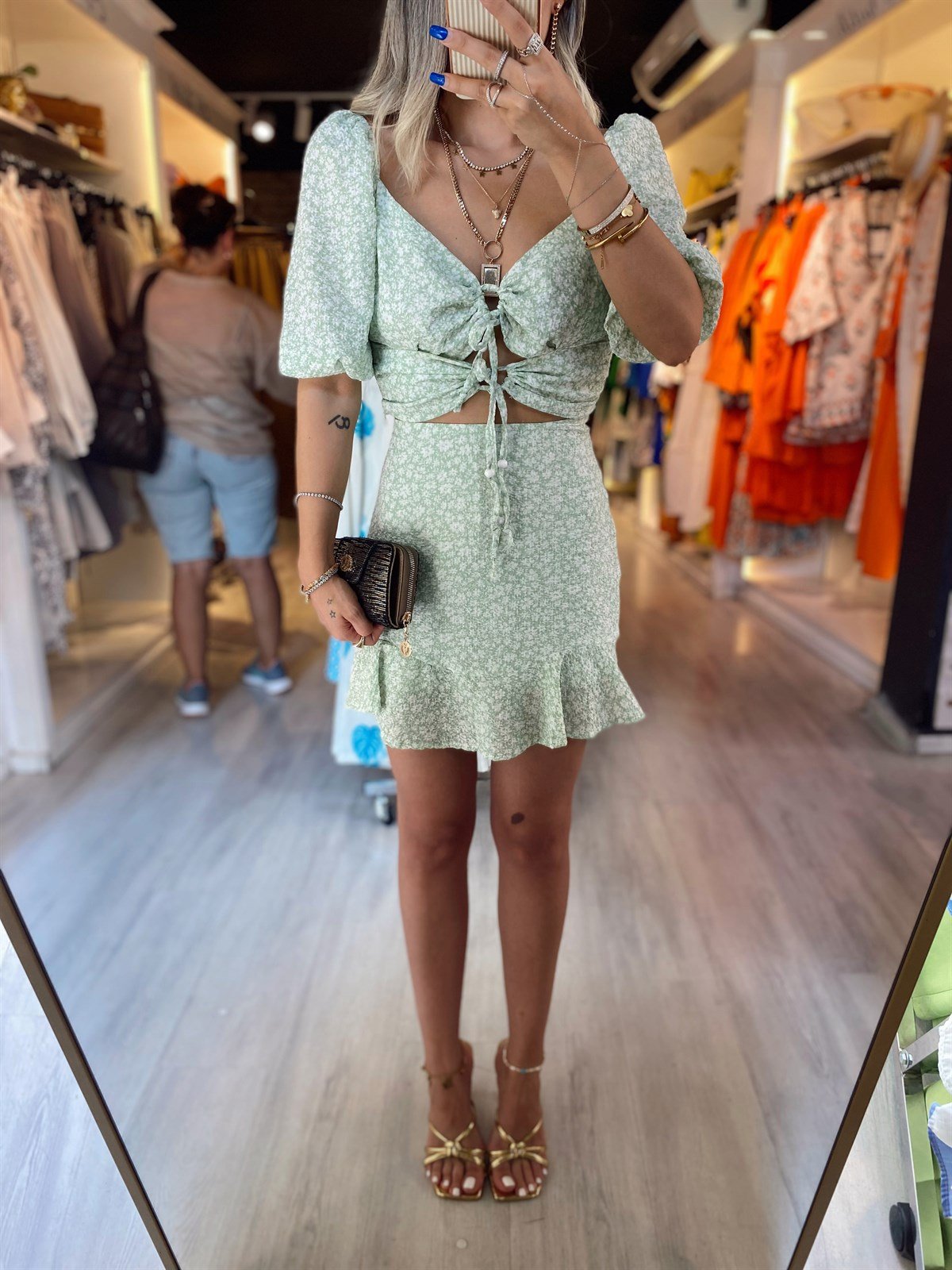 Mint Yeşil Çiçek Desenli Volanlı Şort Etek