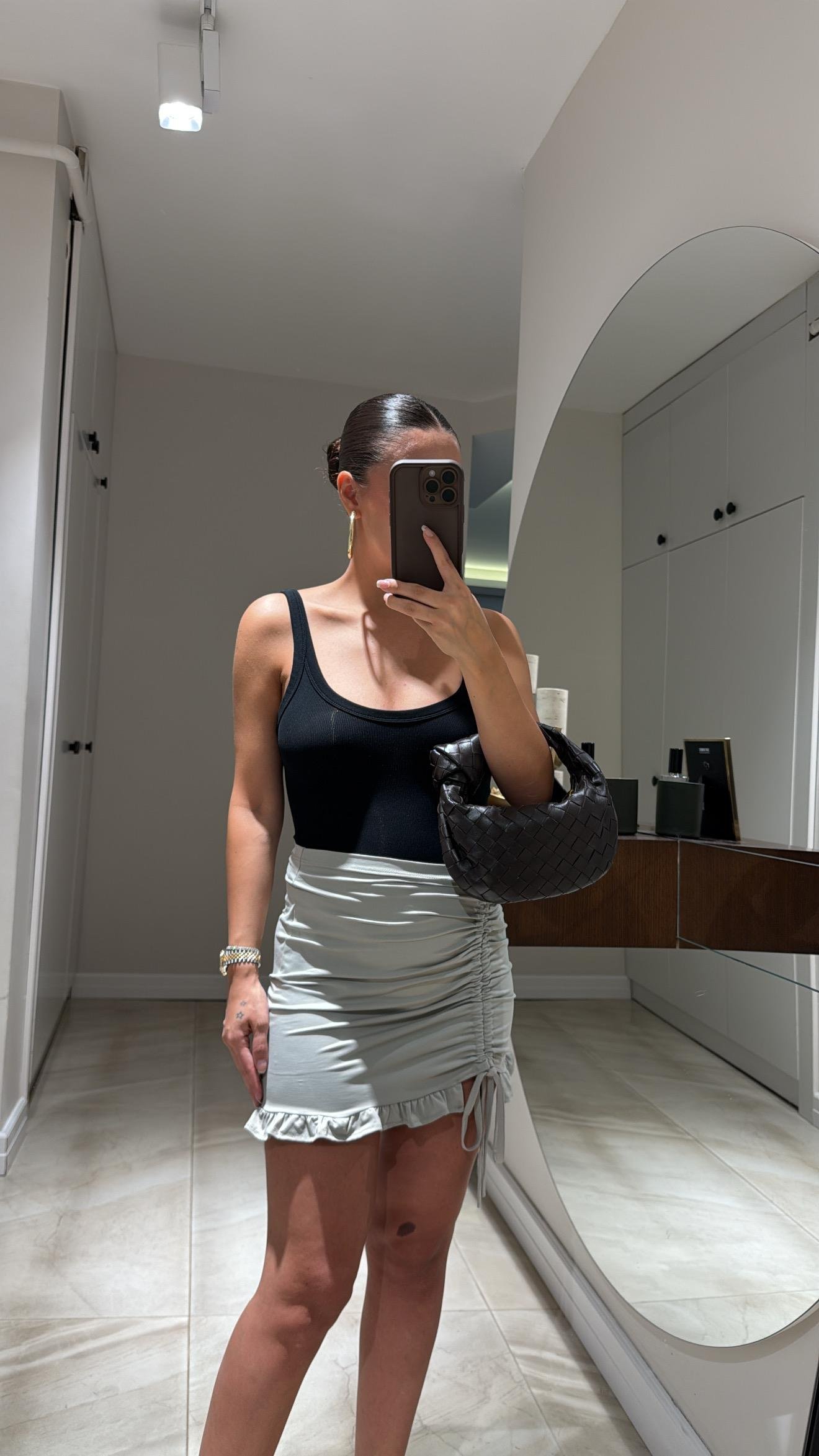 Mint Yeşili Ön Büzgü Detaylı Fırfırlı Mini Etek