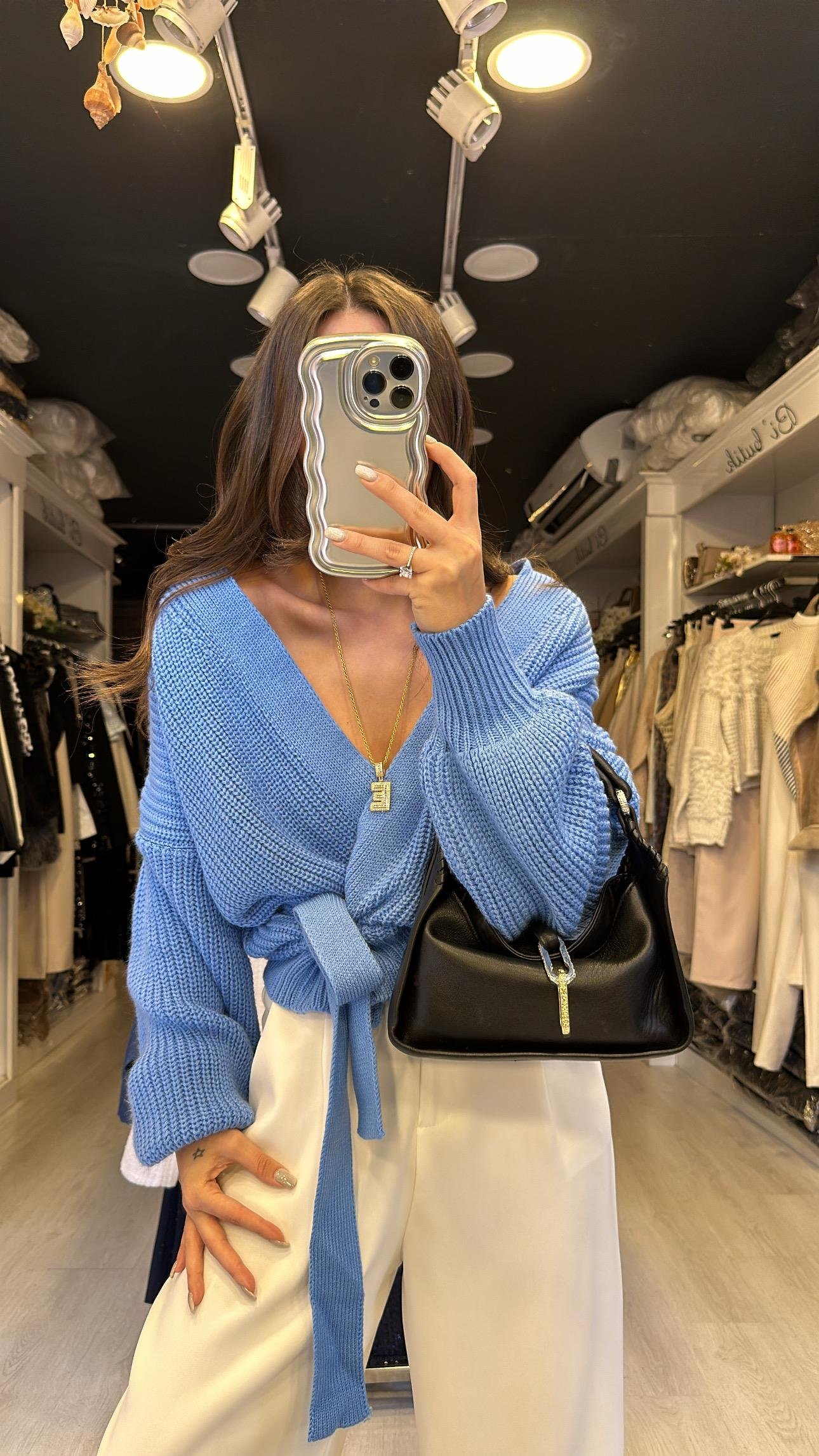 Mavi Bağlama Detaylı Hırka 