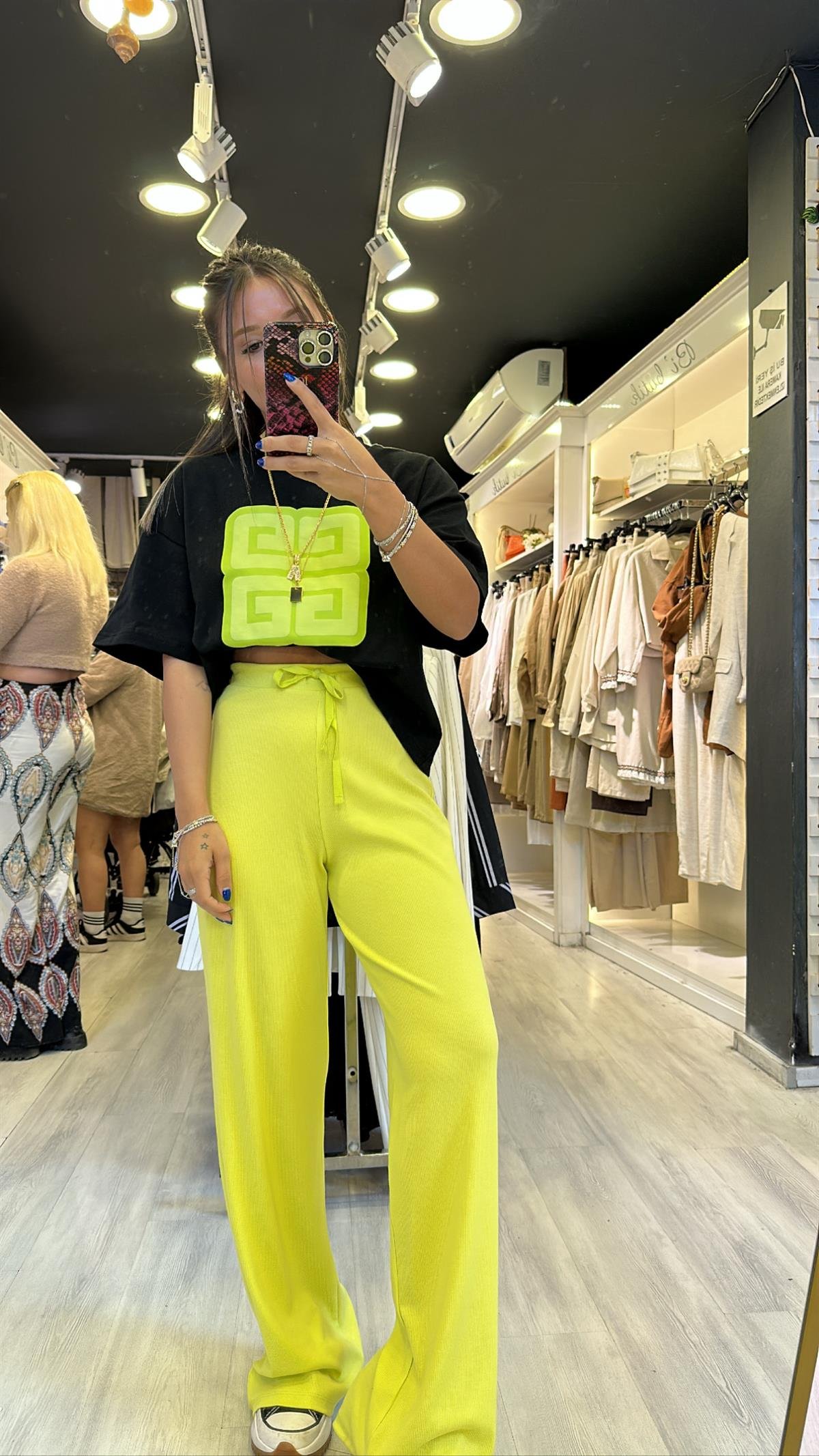 Neon Yeşil Fitili Bol Paça Dilvin Pantolon