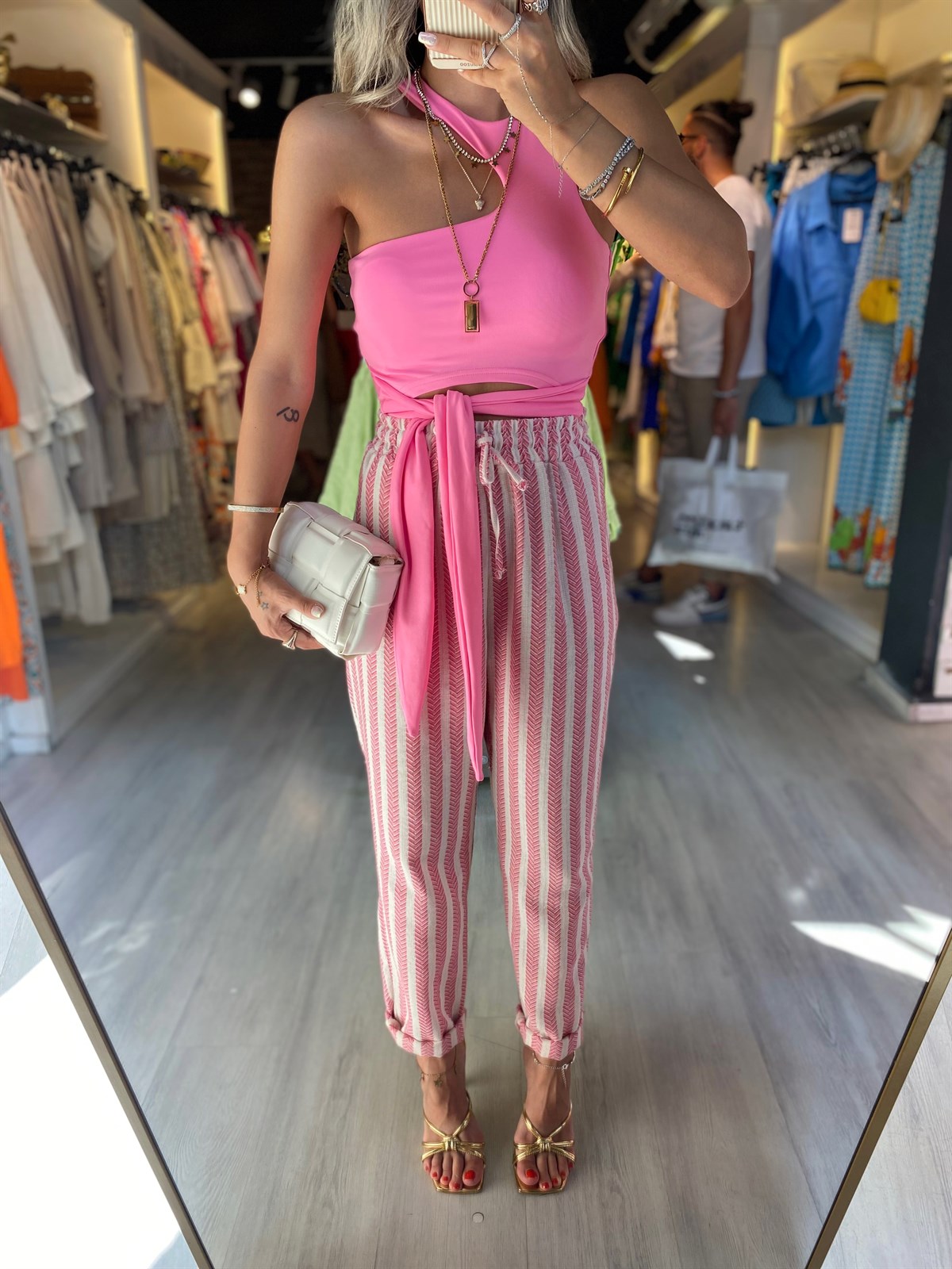 Pembe Balık Sırtı Desenli Pantolon