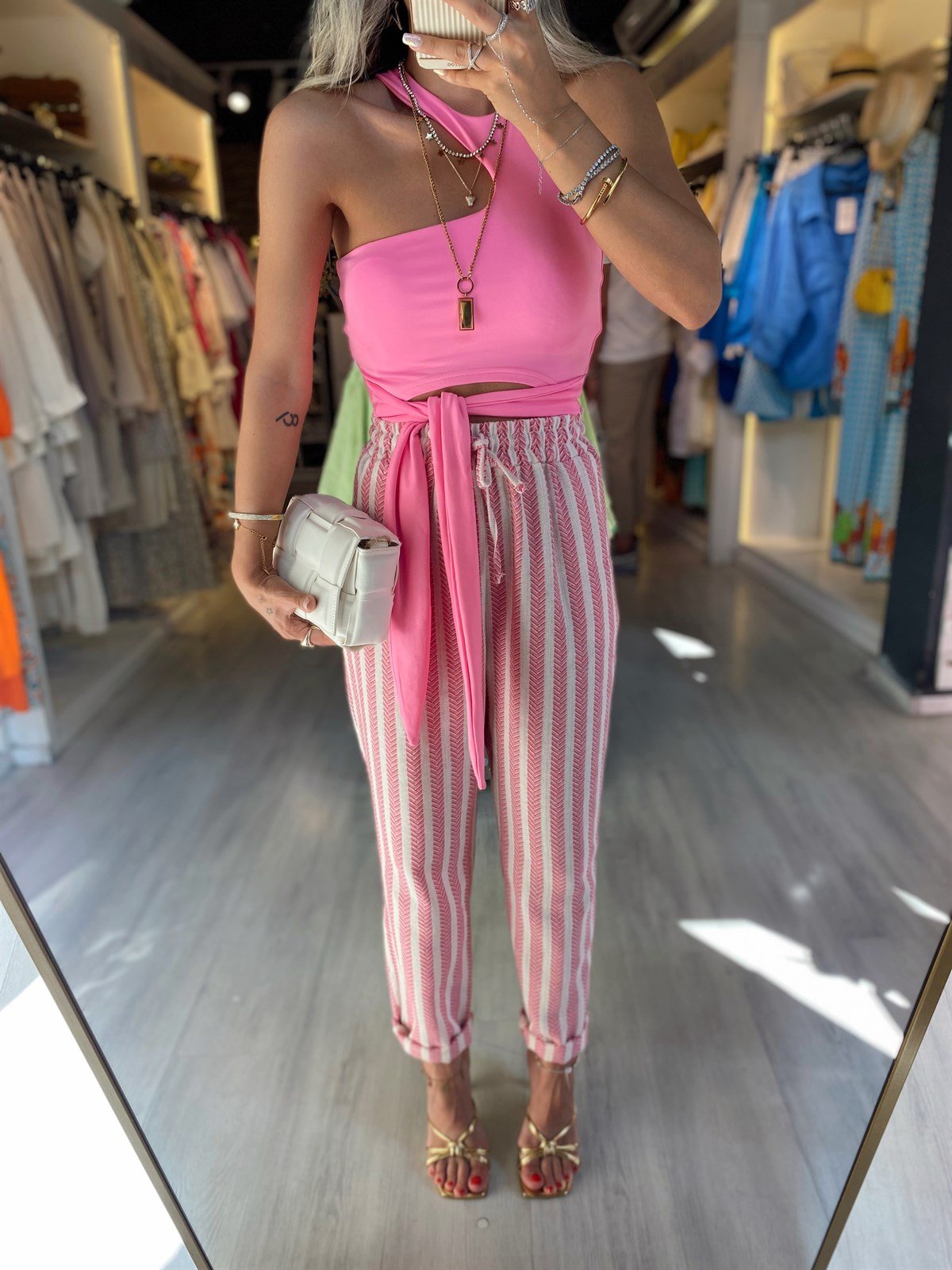 Pembe Balık Sırtı Desenli Pantolon