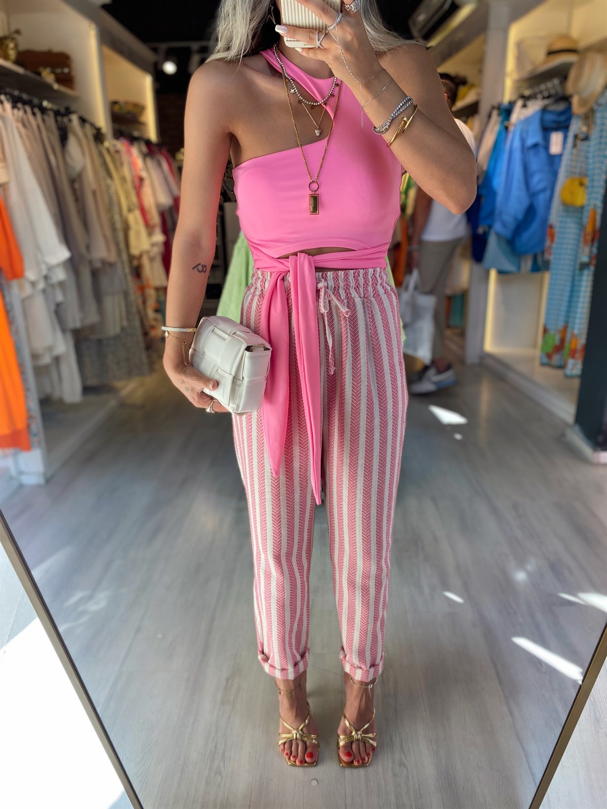 Pembe Balık Sırtı Desenli Pantolon
