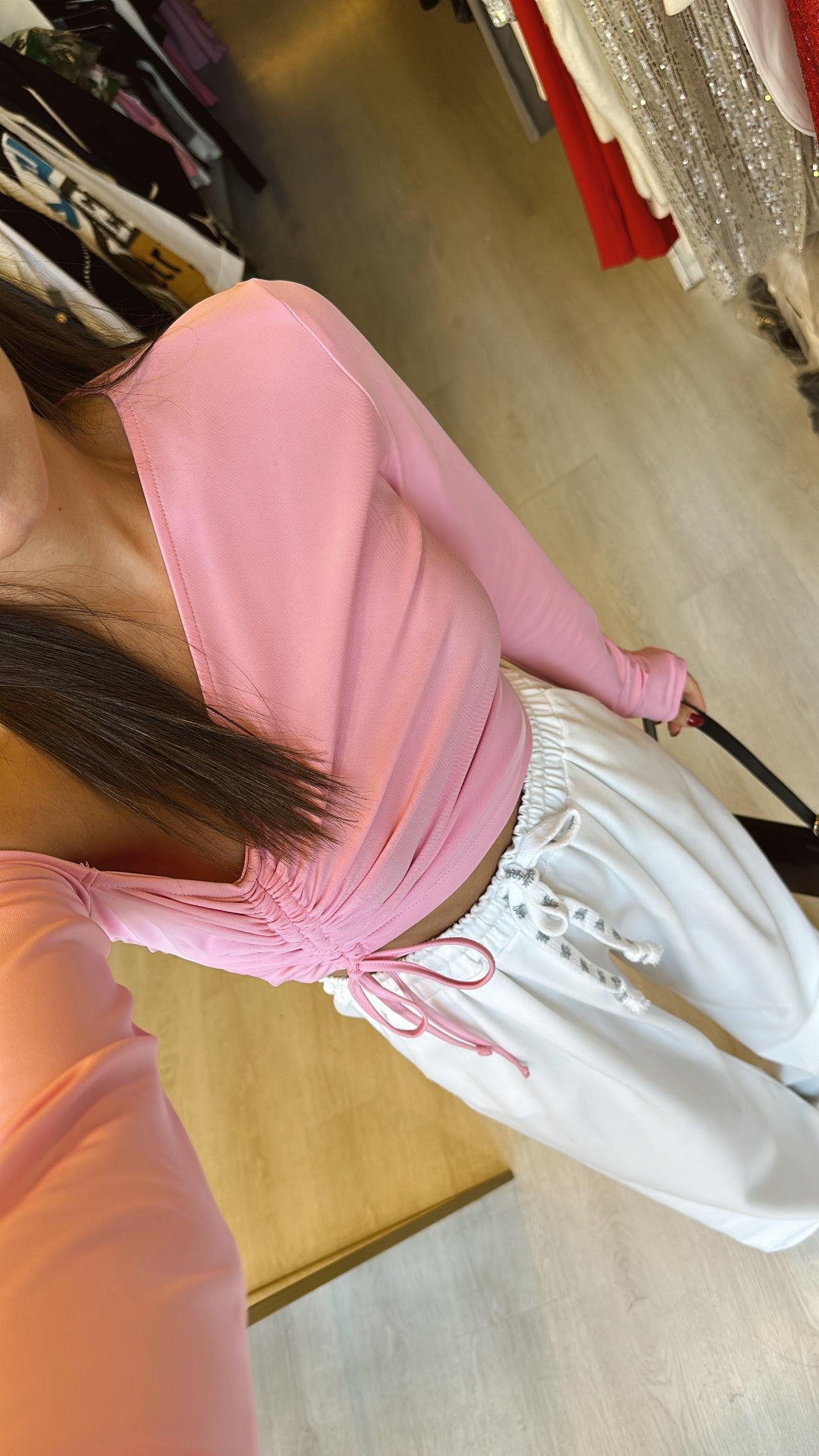 Pembe Büzgü Detaylı Düşük Kol Bluz