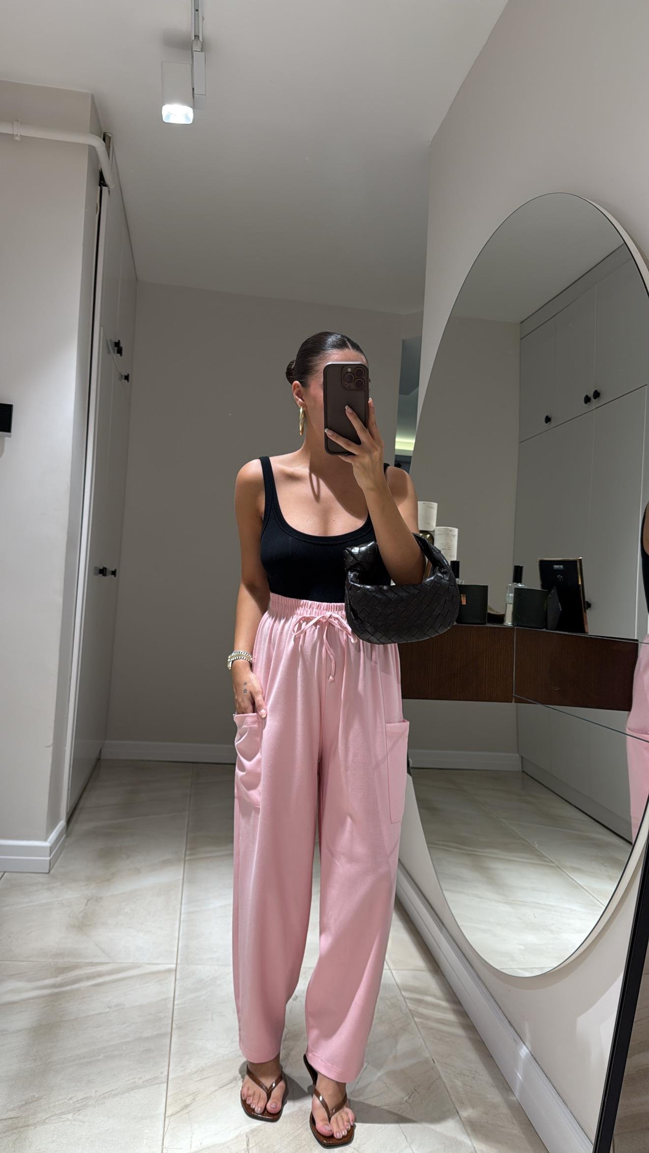 Pembe Cep Detaylı Şalvar Pantolon