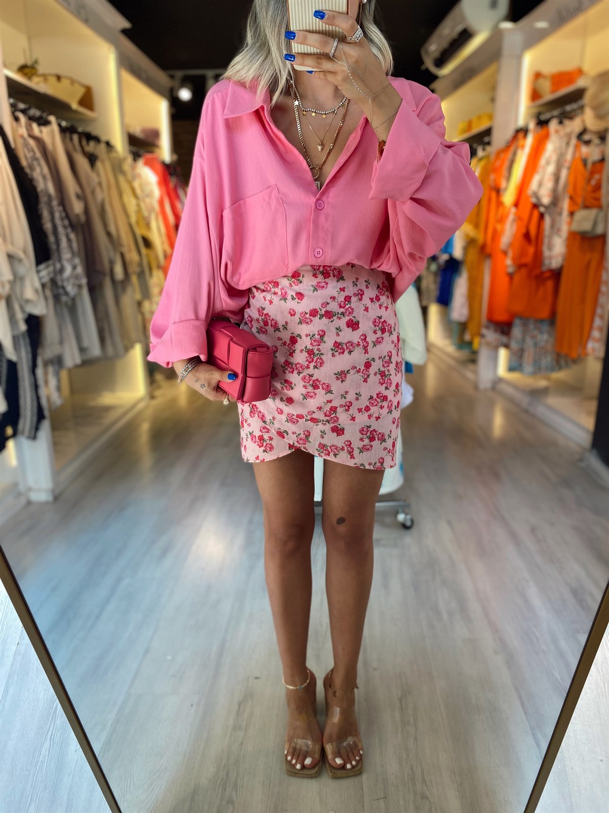 Pembe Çiçek Desenli Mini Etek