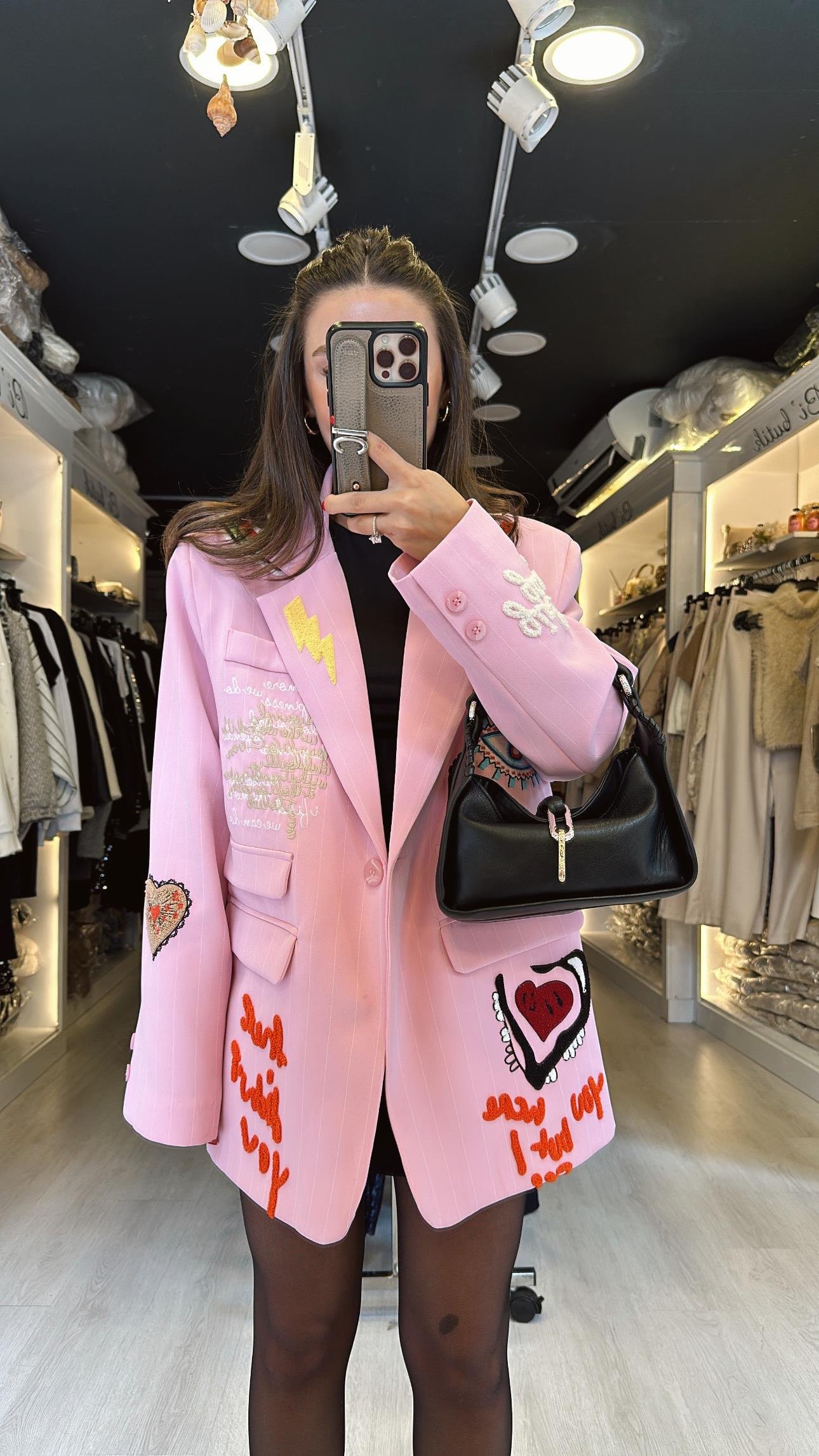 Pembe Nakış Detaylı Çizgili Blazer Ceket