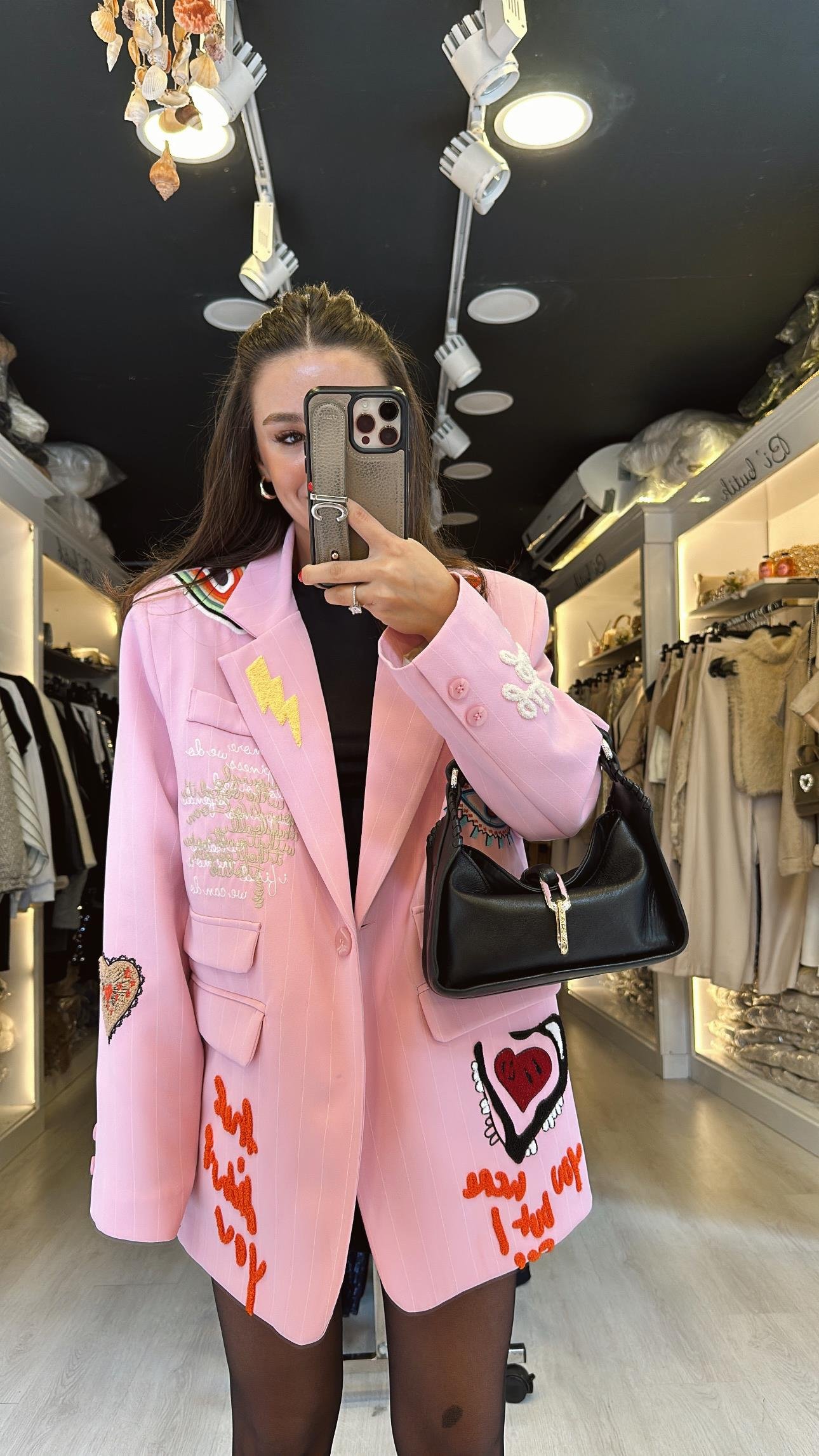 Pembe Nakış Detaylı Çizgili Blazer Ceket