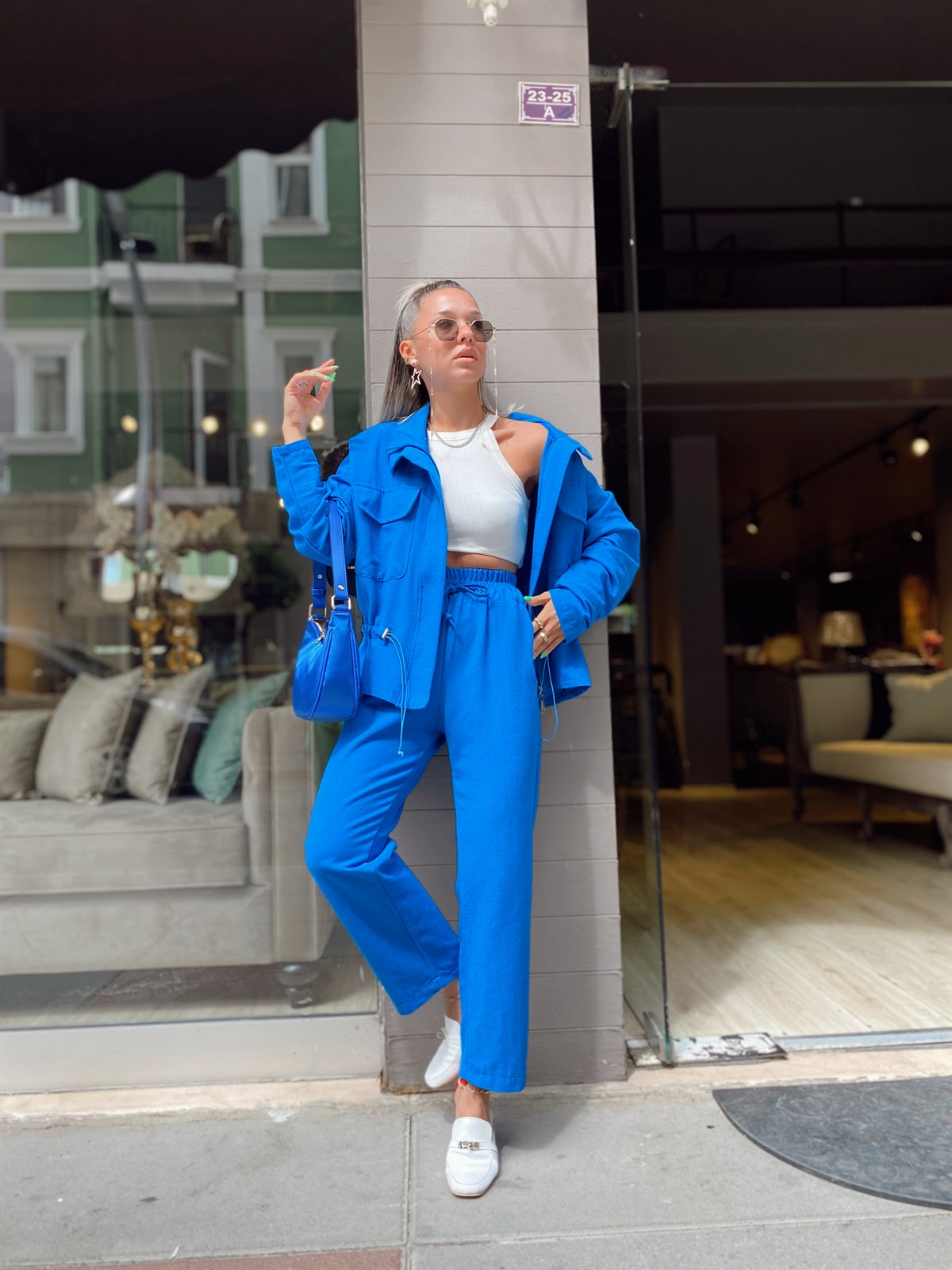 Saks Mavi Beli Lastikli Düz Paça Keten Pantolon 